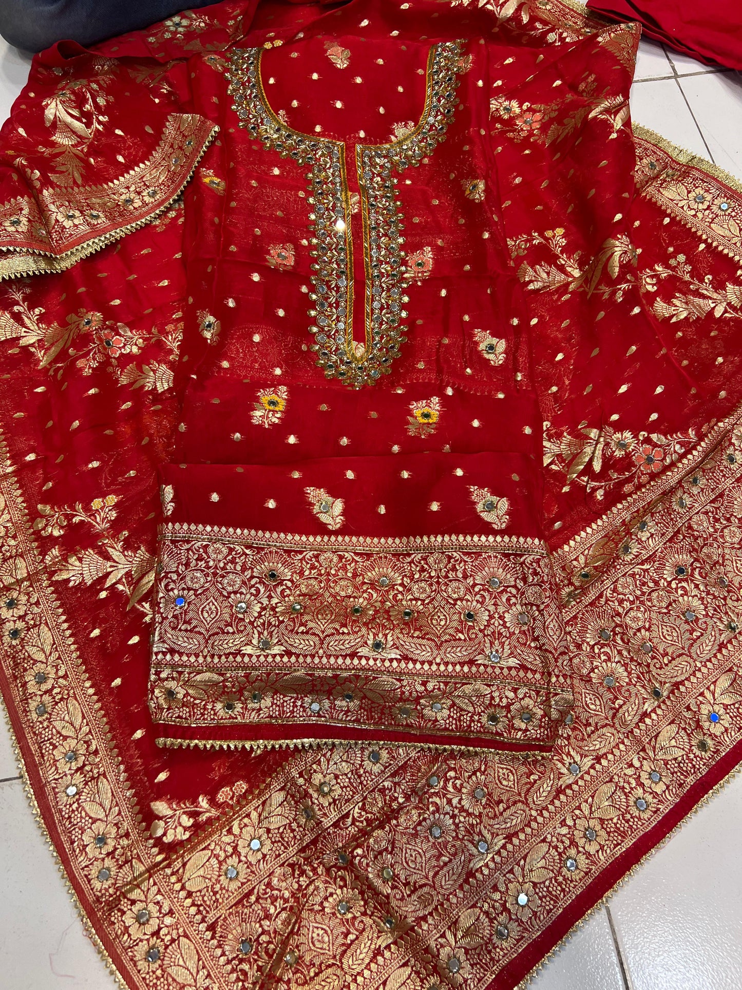 Embroidered Salwar kameez Indian suit SaffronFashion