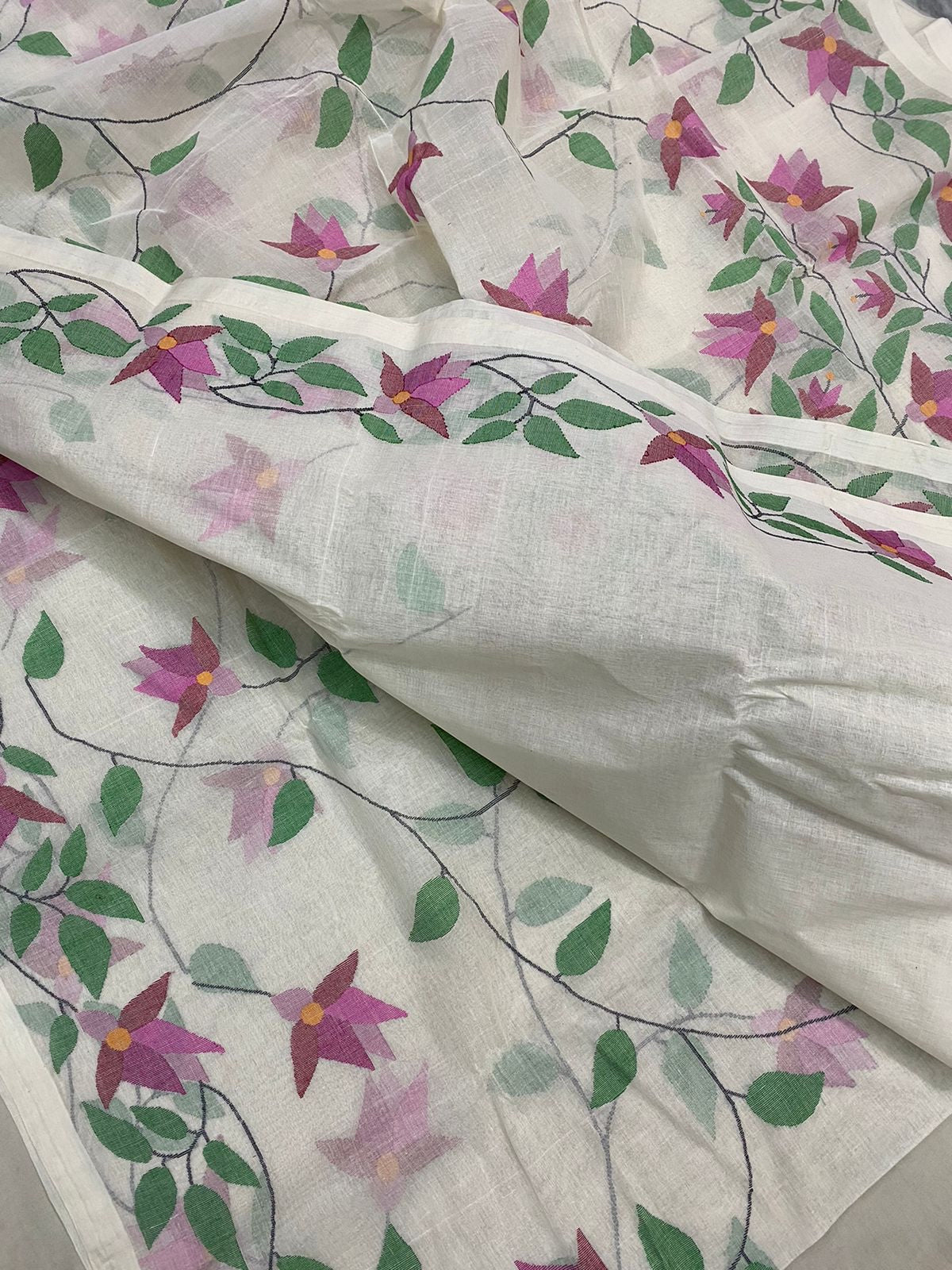 Devisha Tantuj jamdani saree - Saffronfashionindia