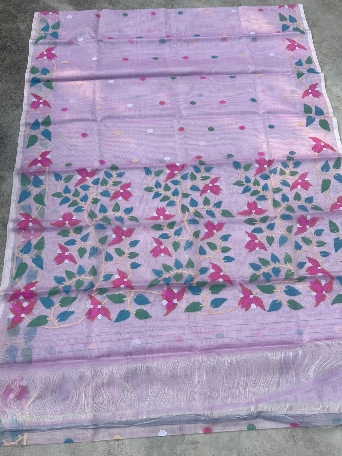 Lavender Muslin Tantuj Saree Handwoven Sarees - Saffronfashionindia