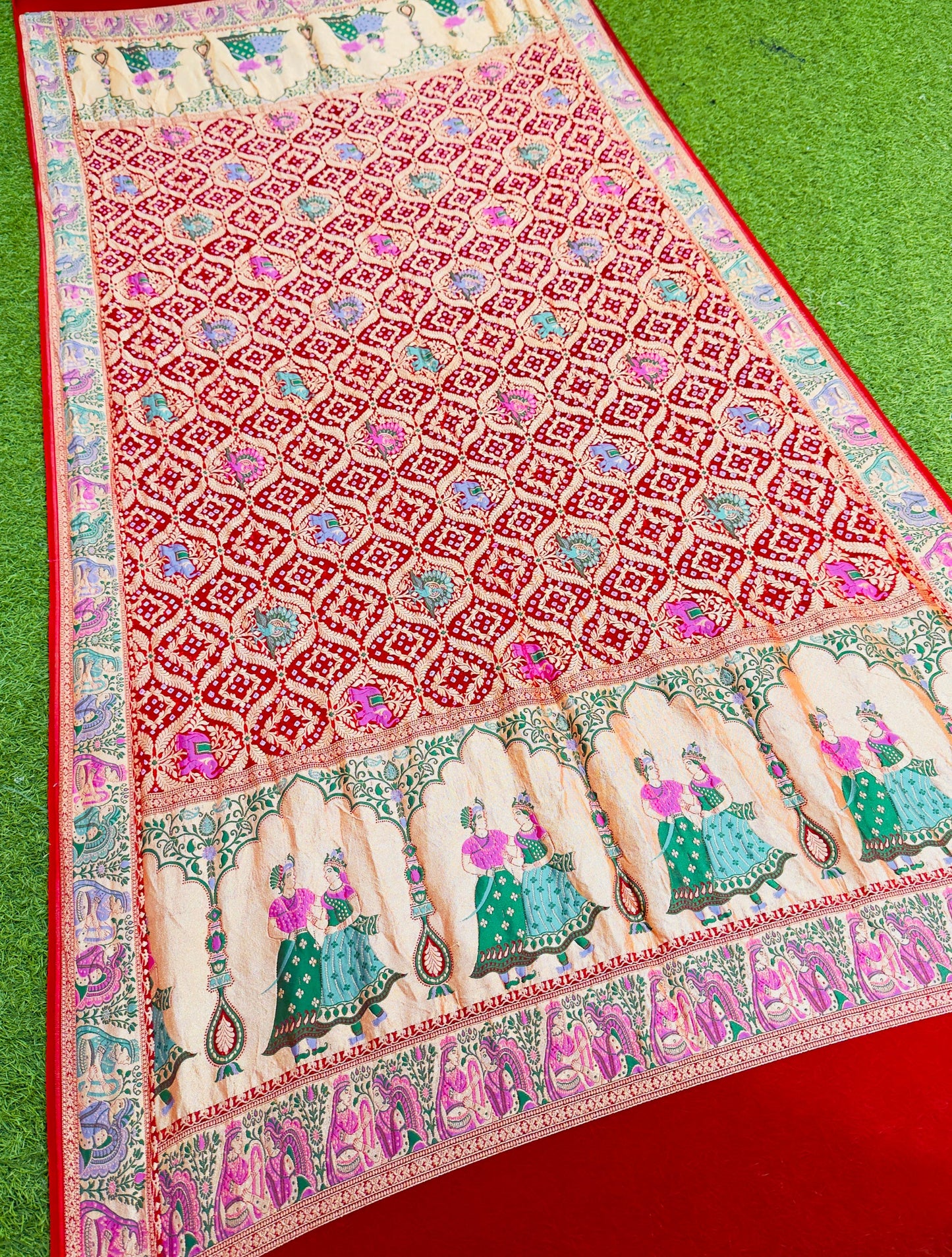 Banarsi meenakari dupatta handmade dupatta Saffronfashionindia