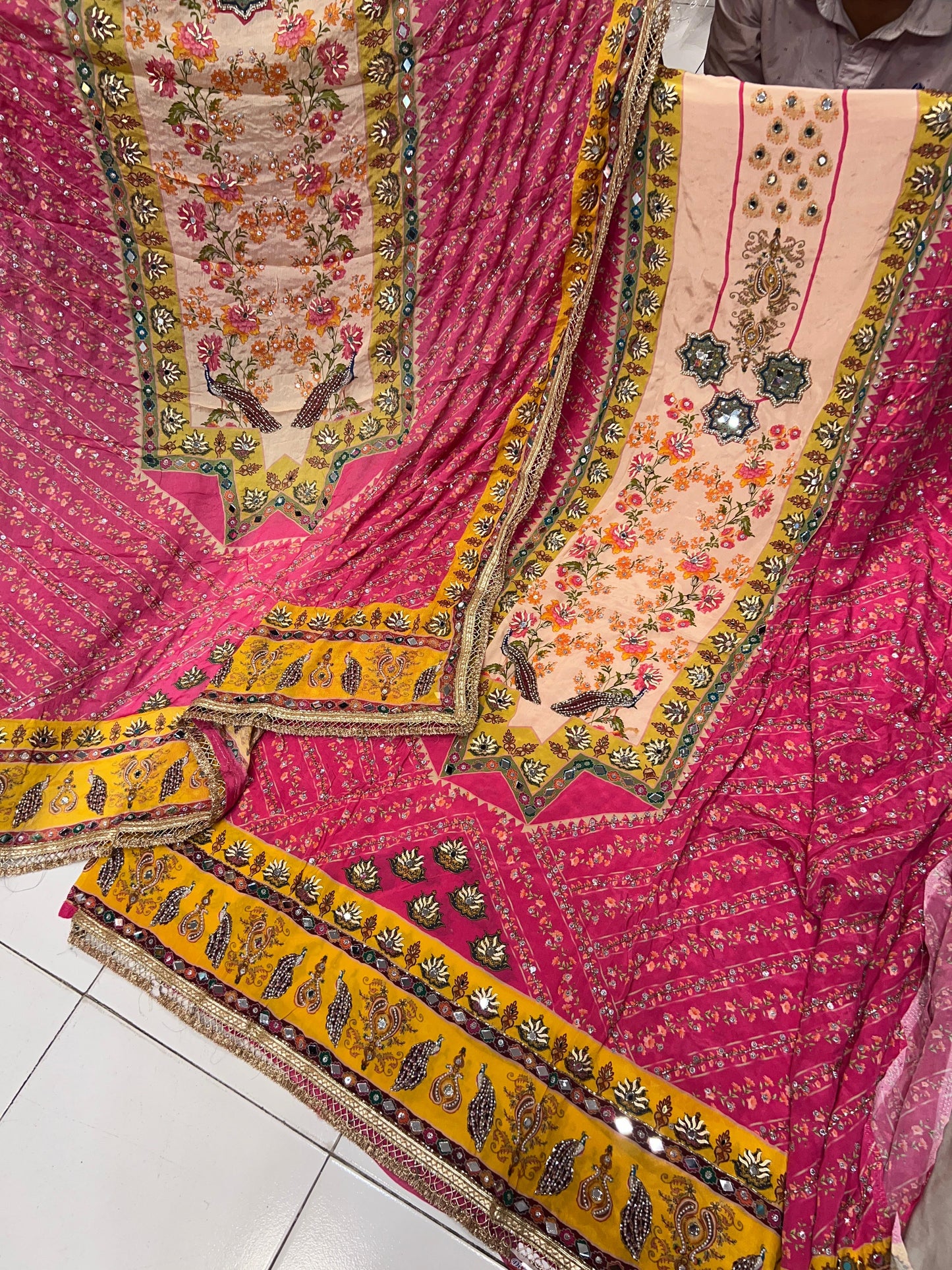 Punjabi crepe Salwar kameez Indian Salwar suit - Saffronfashionindia