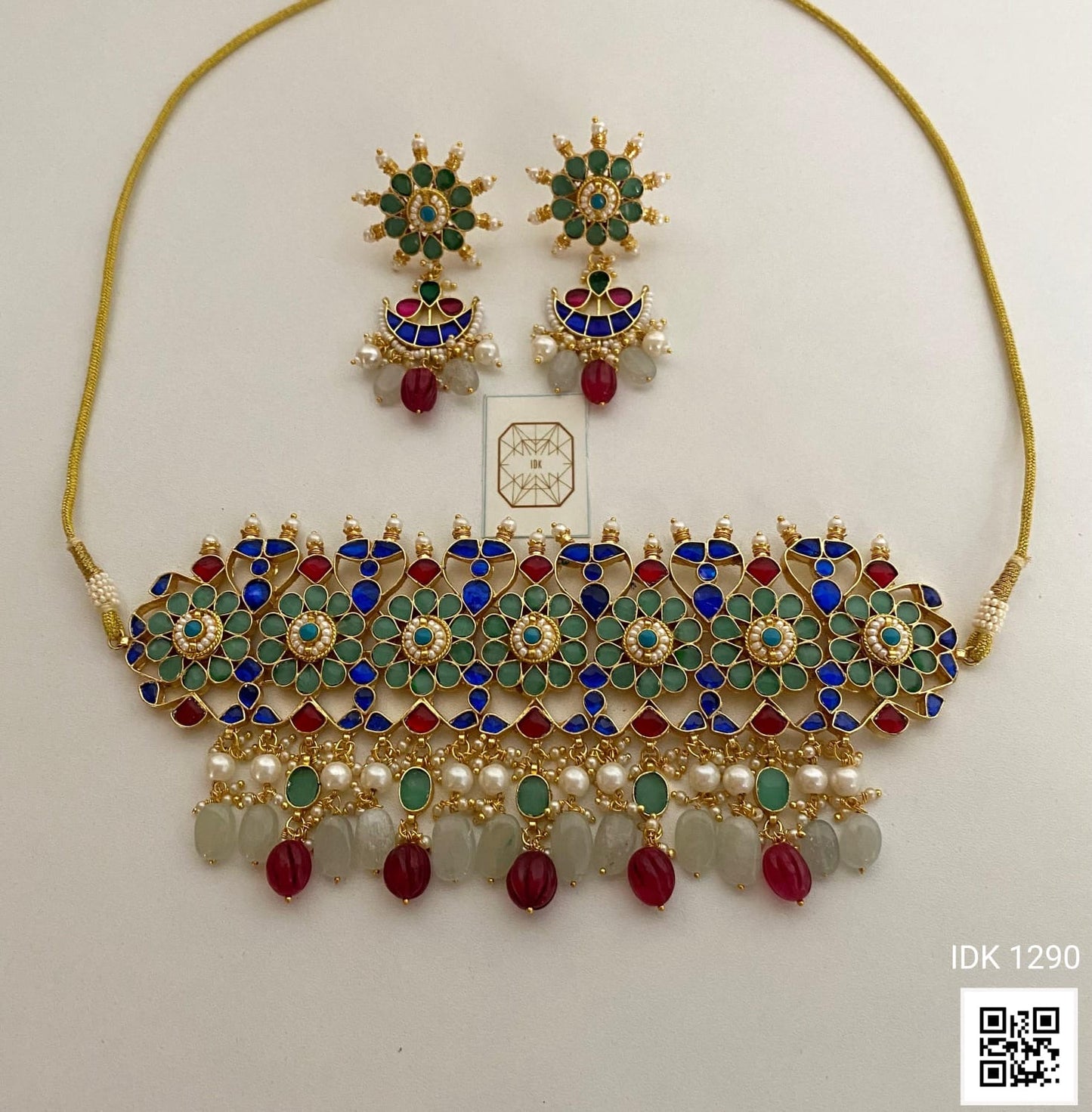 Noorani choker set Kundan choker Indian choker set Saffronfashionindia