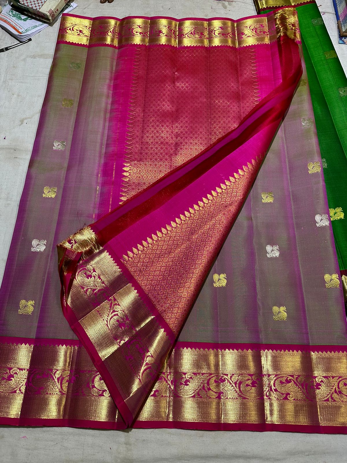 Raina Kanchi Pattu dupatta - Saffronfashionindia