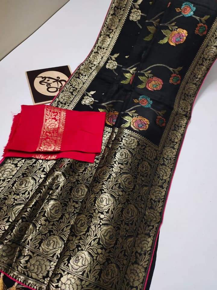 Italian moonga crepe banarsi saree - Saffronfashionindia