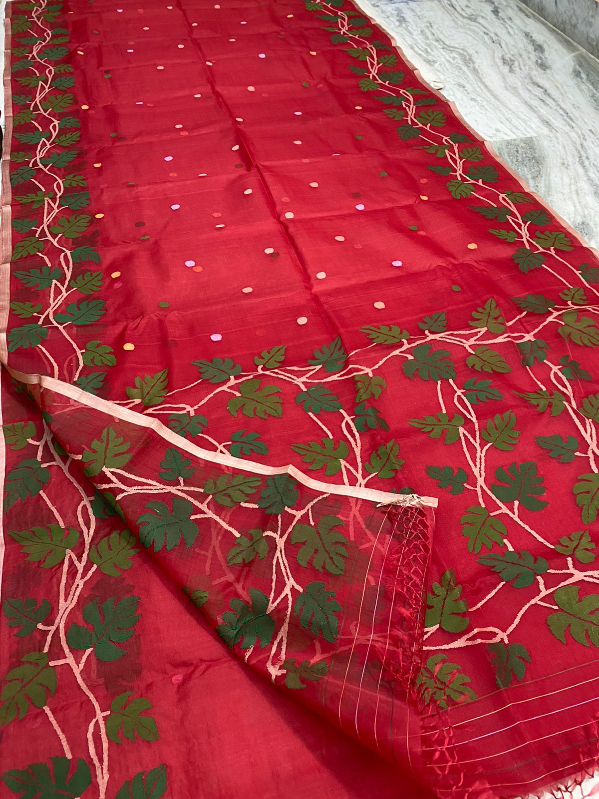 Rabina lal jamdani saree - Saffronfashionindia