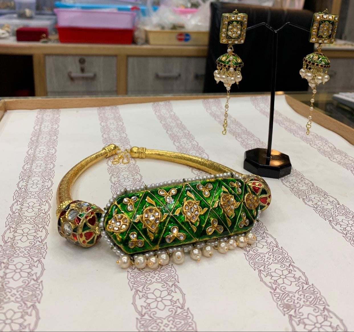 Meenakshi hasli set - Saffronfashionindia