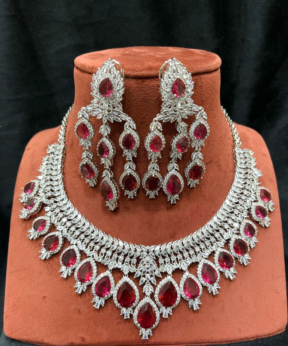 Alaima Necklace set - Saffronfashionindia