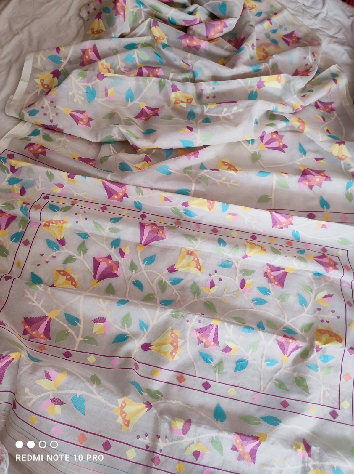 Rivaaz tantuj jamdani saree - Saffronfashionindia