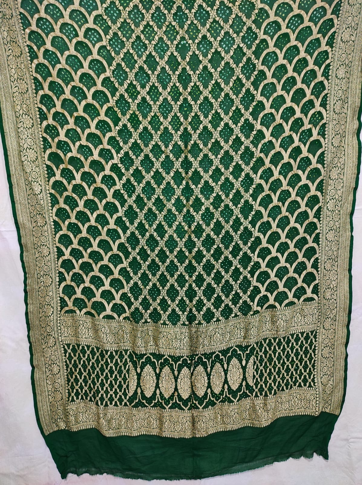 Arbenia Indian bandhani dupatta - Saffronfashionindia