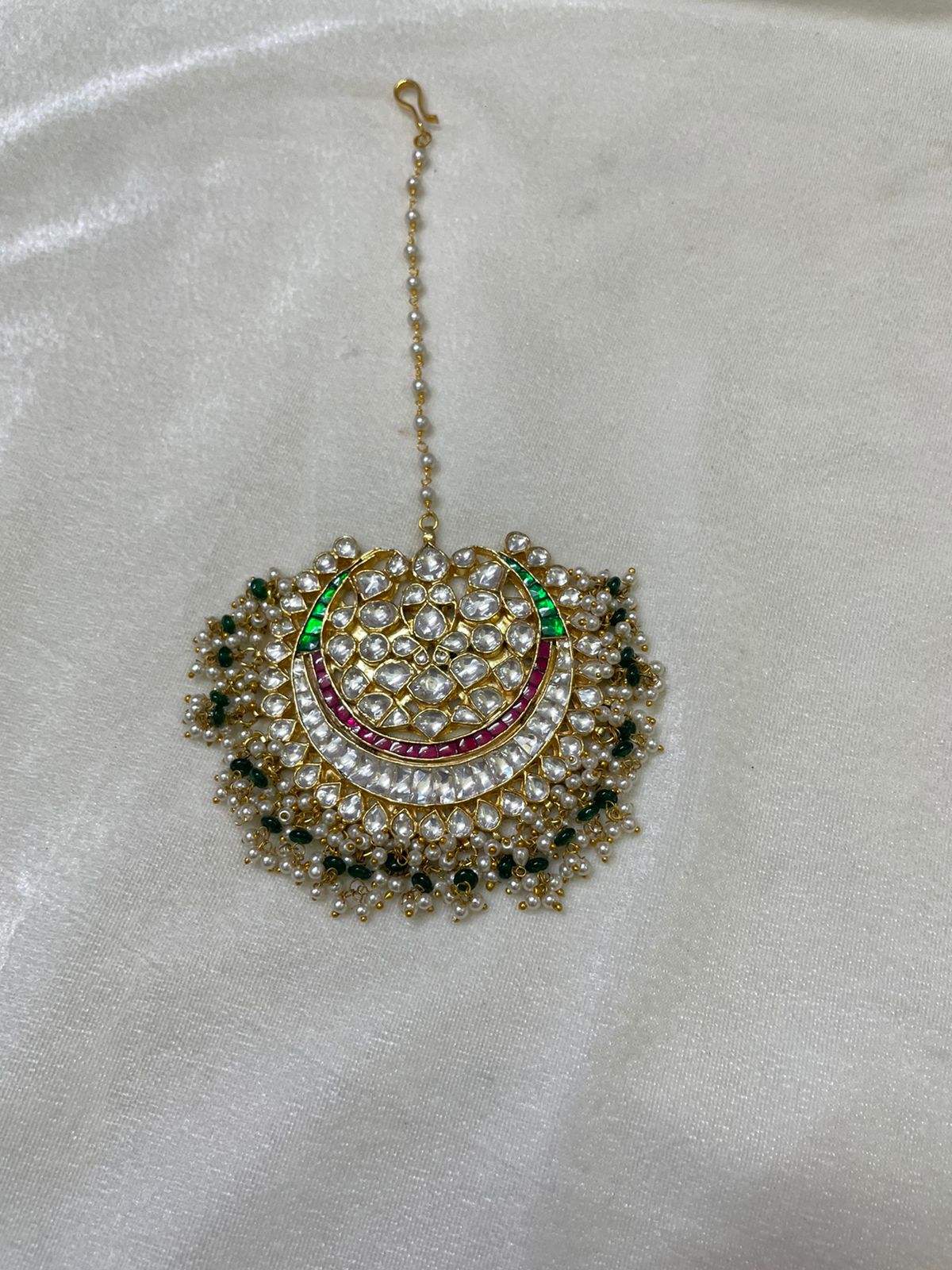 Arzoo Kundan tikka - Saffronfashionindia
