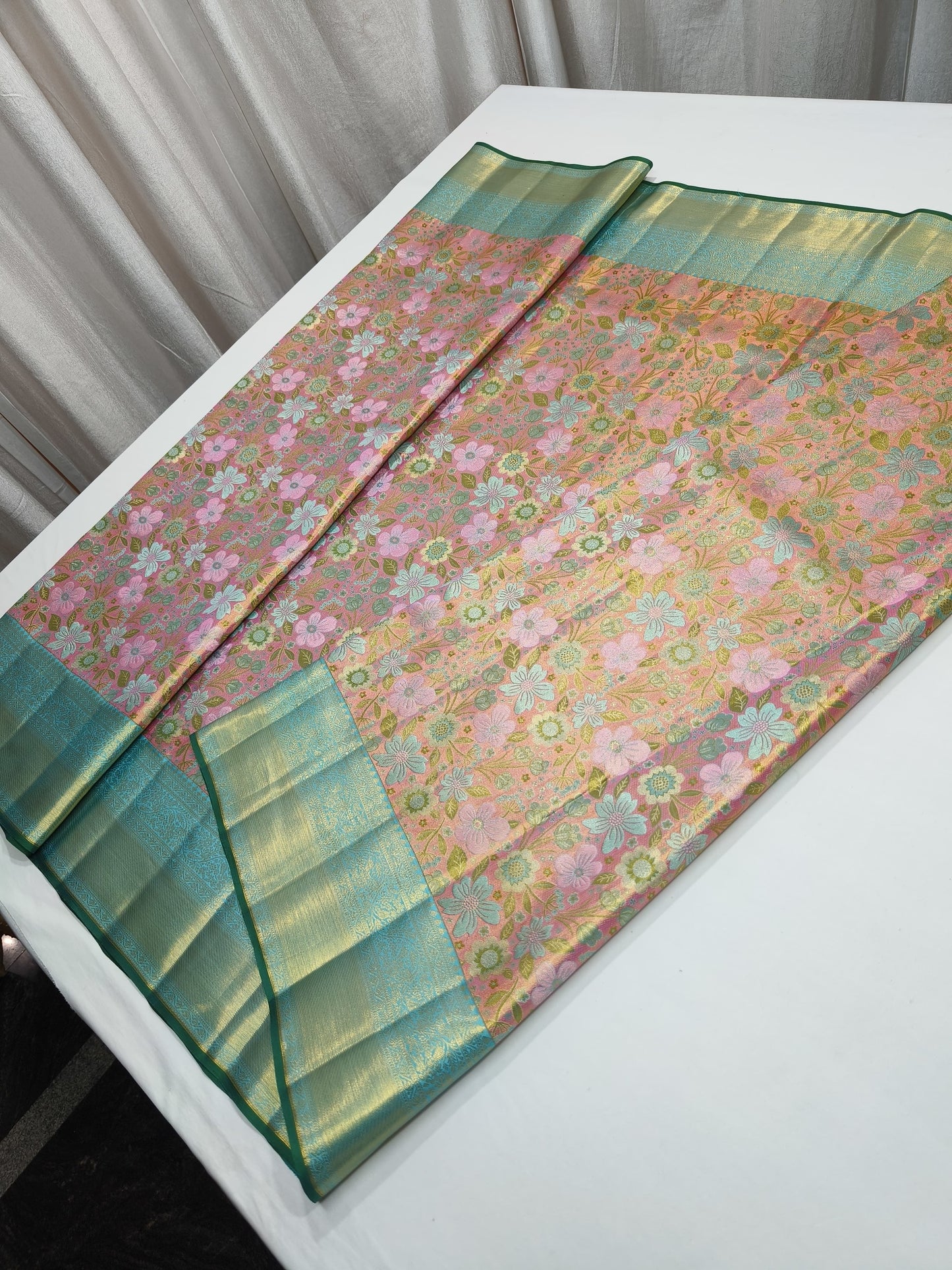Pure Kanjeevaram Saree Floral silk Sarees - Saffronfashionindia