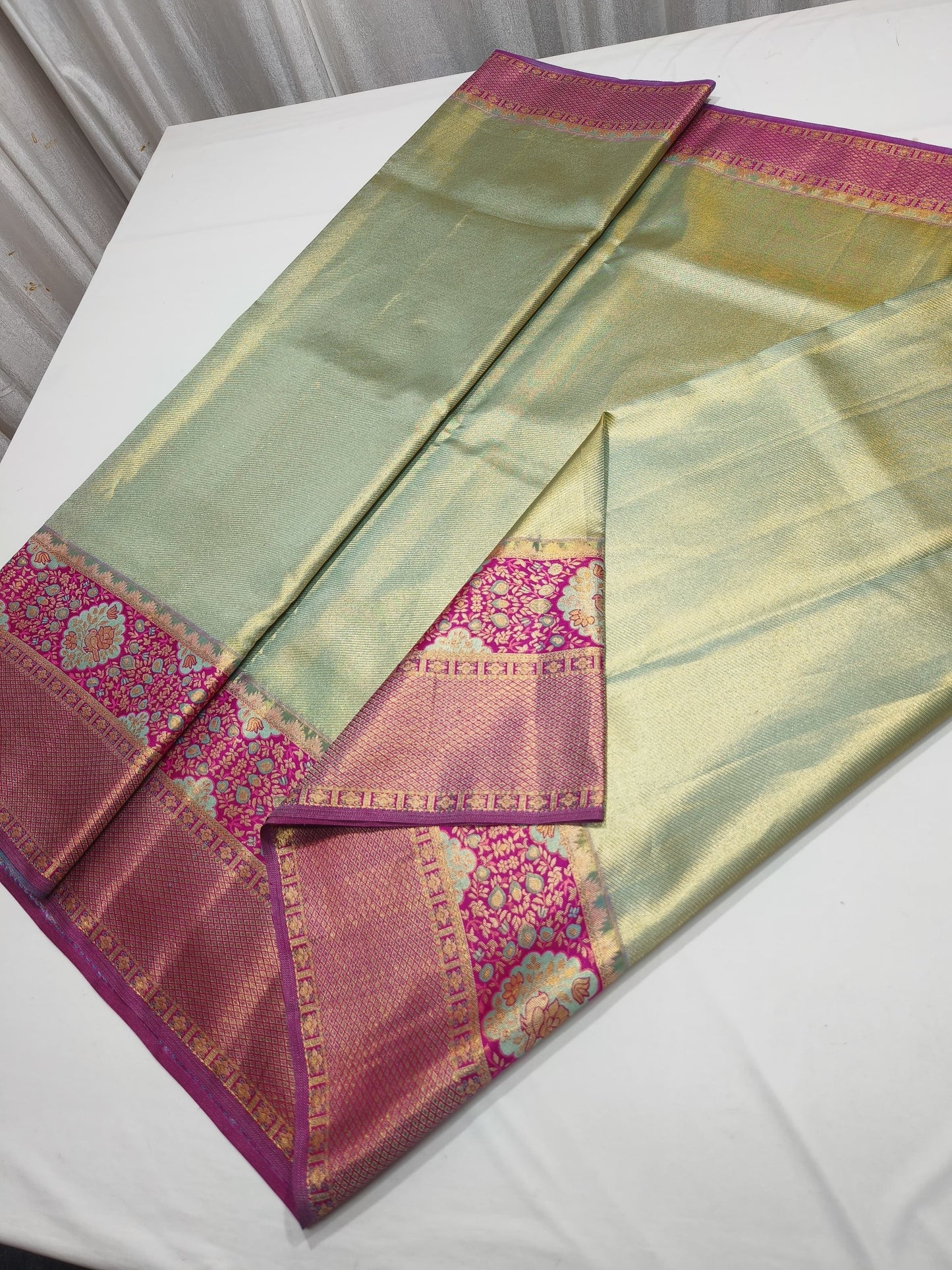 Kismis meenakari saree Kanjeevaram saree Indian sari blouse - Saffronfashionindia