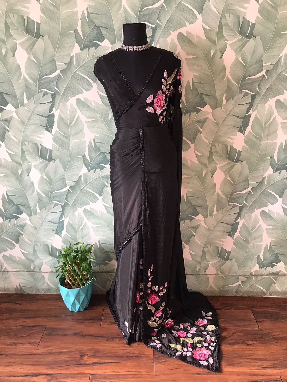 Elegant premium saree floral sari blouse partywear sarees Saffronfashionindia