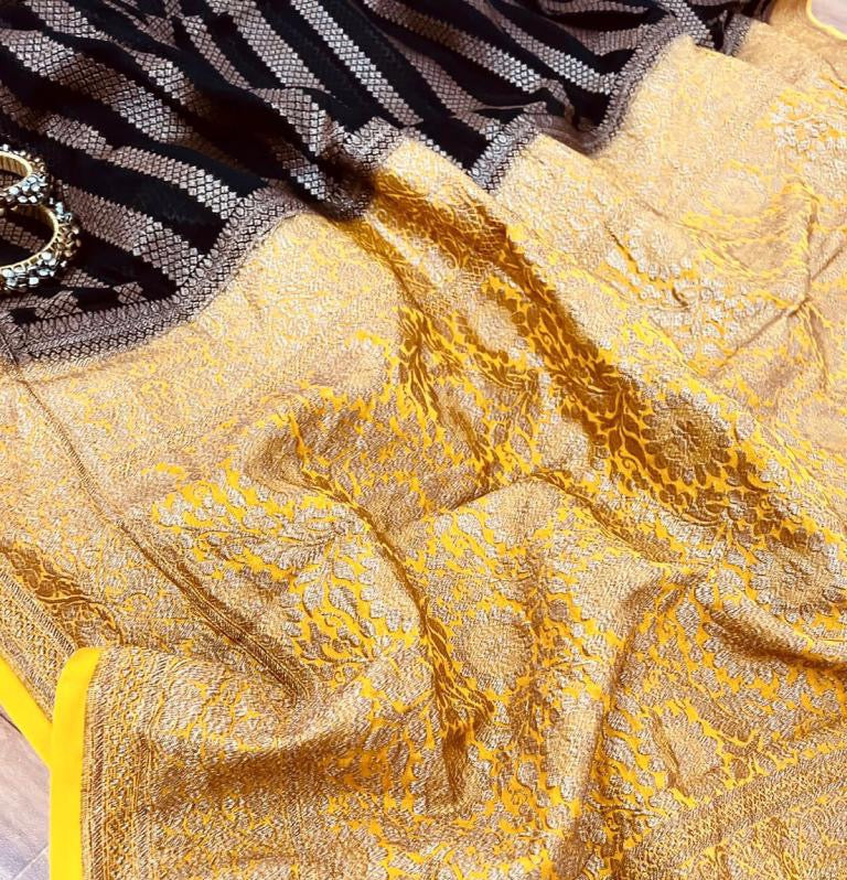 Lavish handwoven Khaddi Gorgette saree Indian saree - Saffronfashionindia