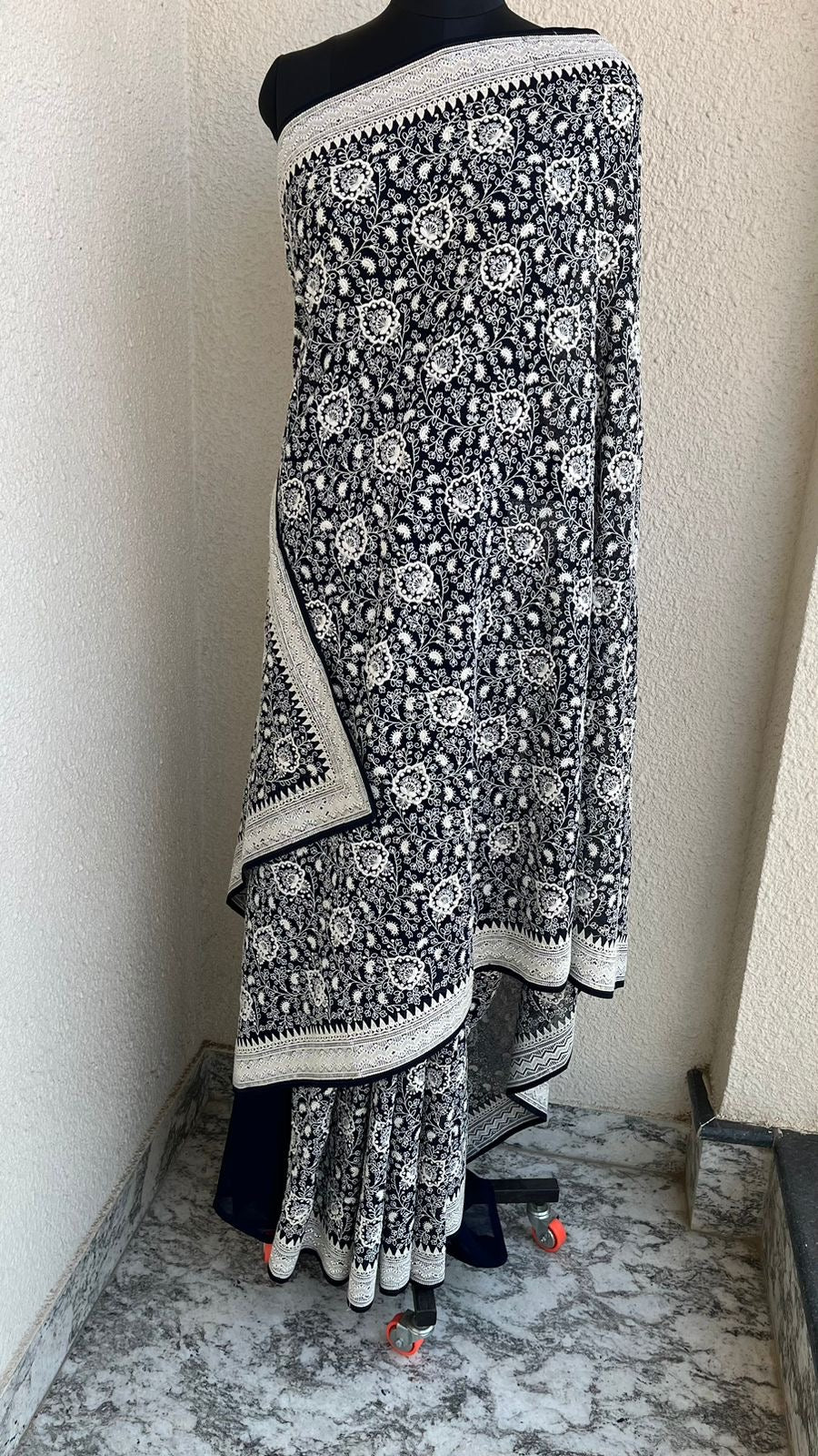 Black White Gorgette saree Indian sarees - Saffronfashionindia