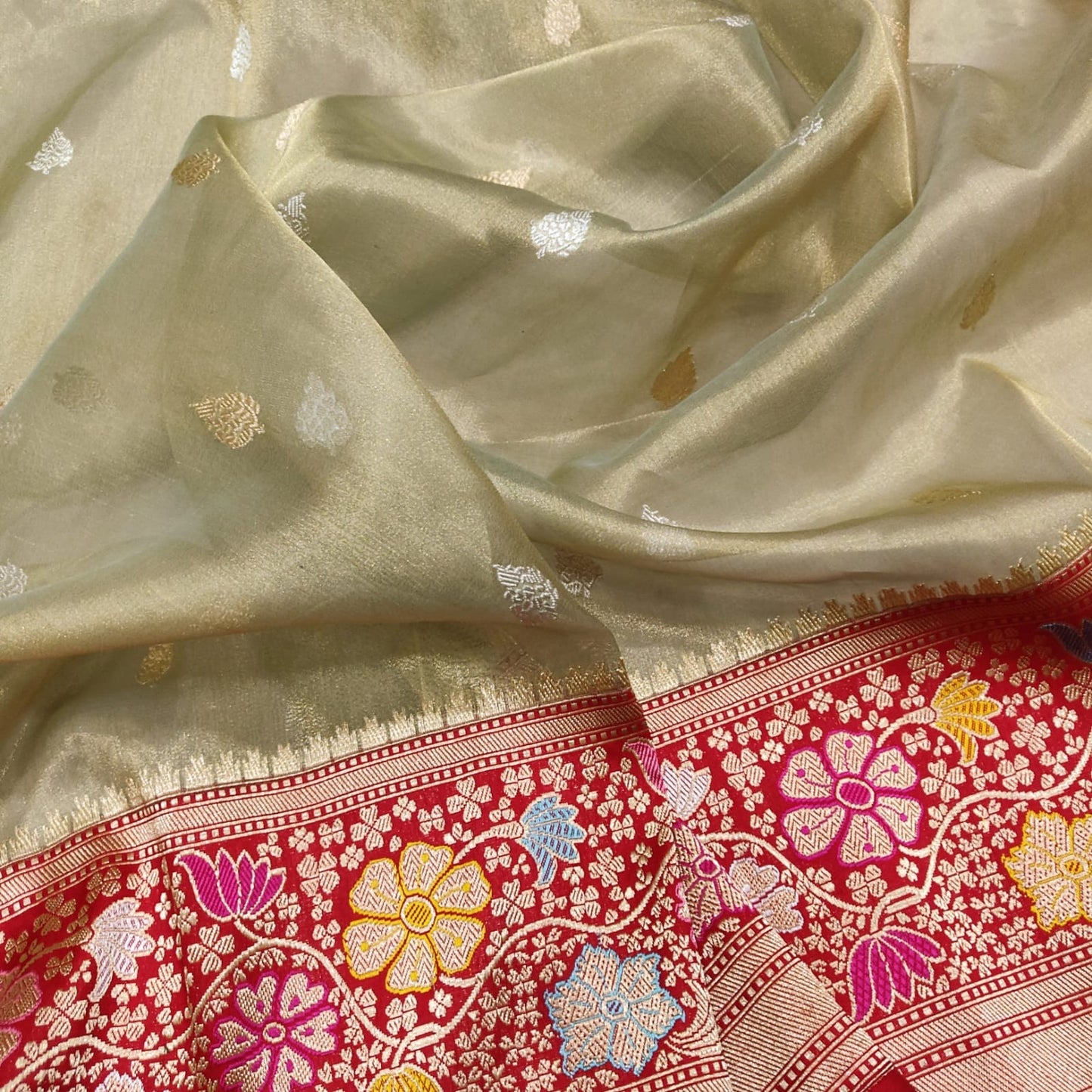 Oliva tissue handwoven saree - Saffronfashionindia