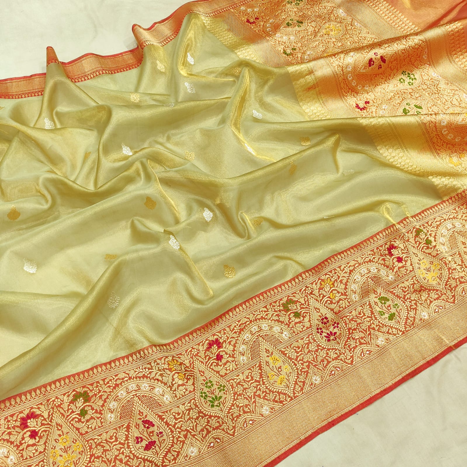 Ektara handwoven tissue kora saree - Saffronfashionindia