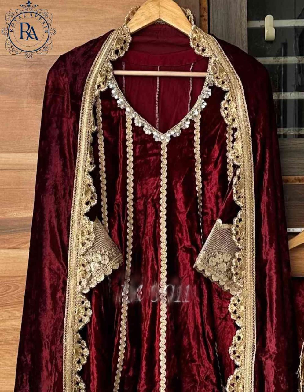 Velvet Salwar Suit Anarkali Salwar kameez - Saffronfashionindia