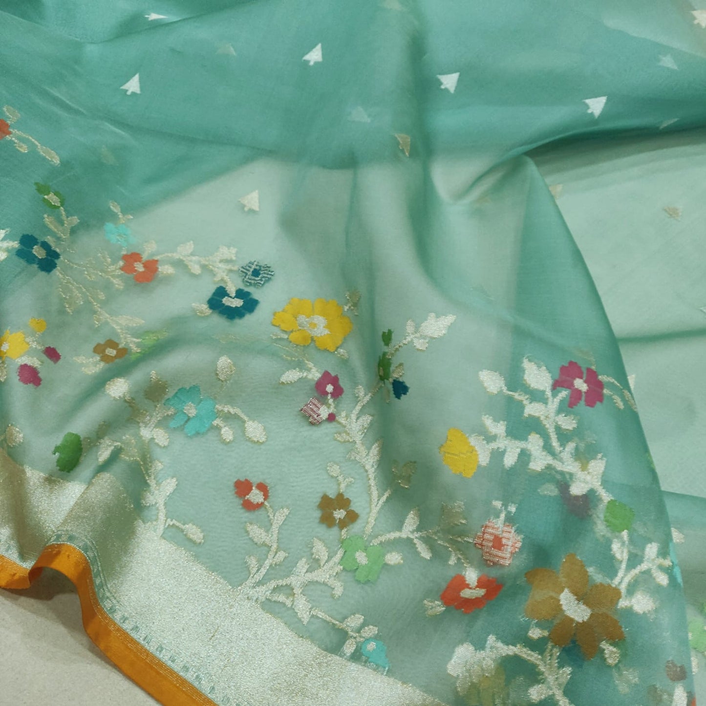 Green ektara Jamdani saree Kora saree Indian sarees blouse - Saffronfashionindia