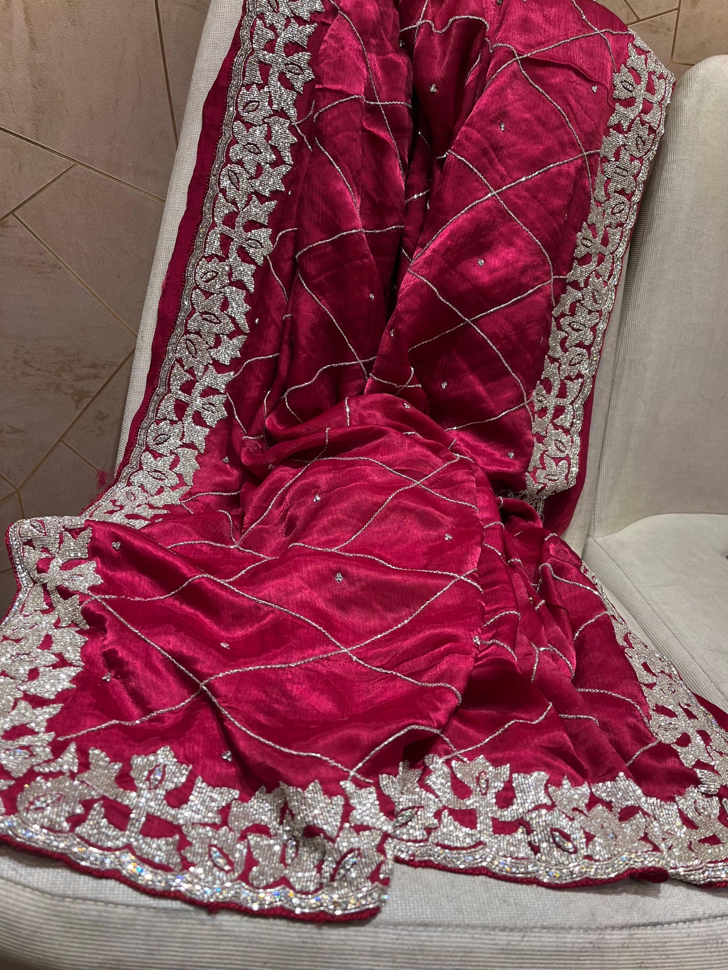 Stunning crepe saree chiffon saree Partywear saris women saree blouse - Saffronfashionindia