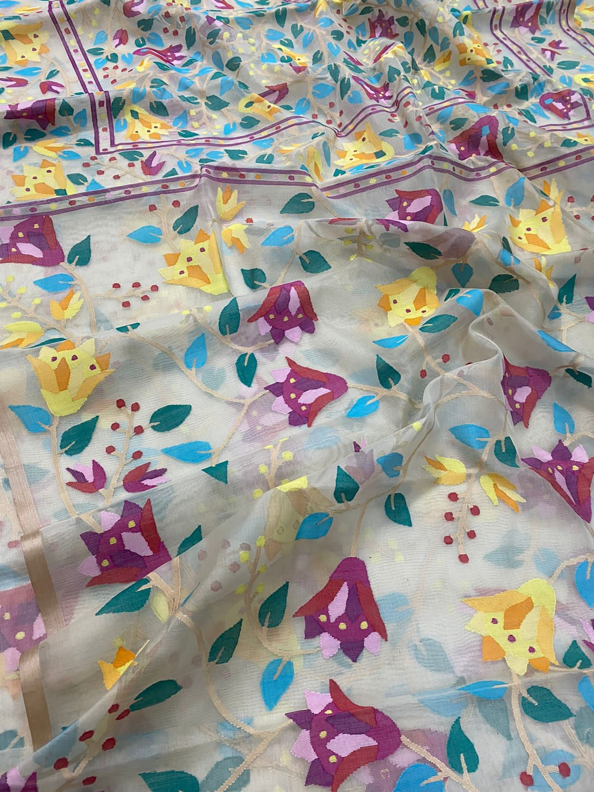Harmini Tantuj muslin jamdani sarees - Saffronfashionindia