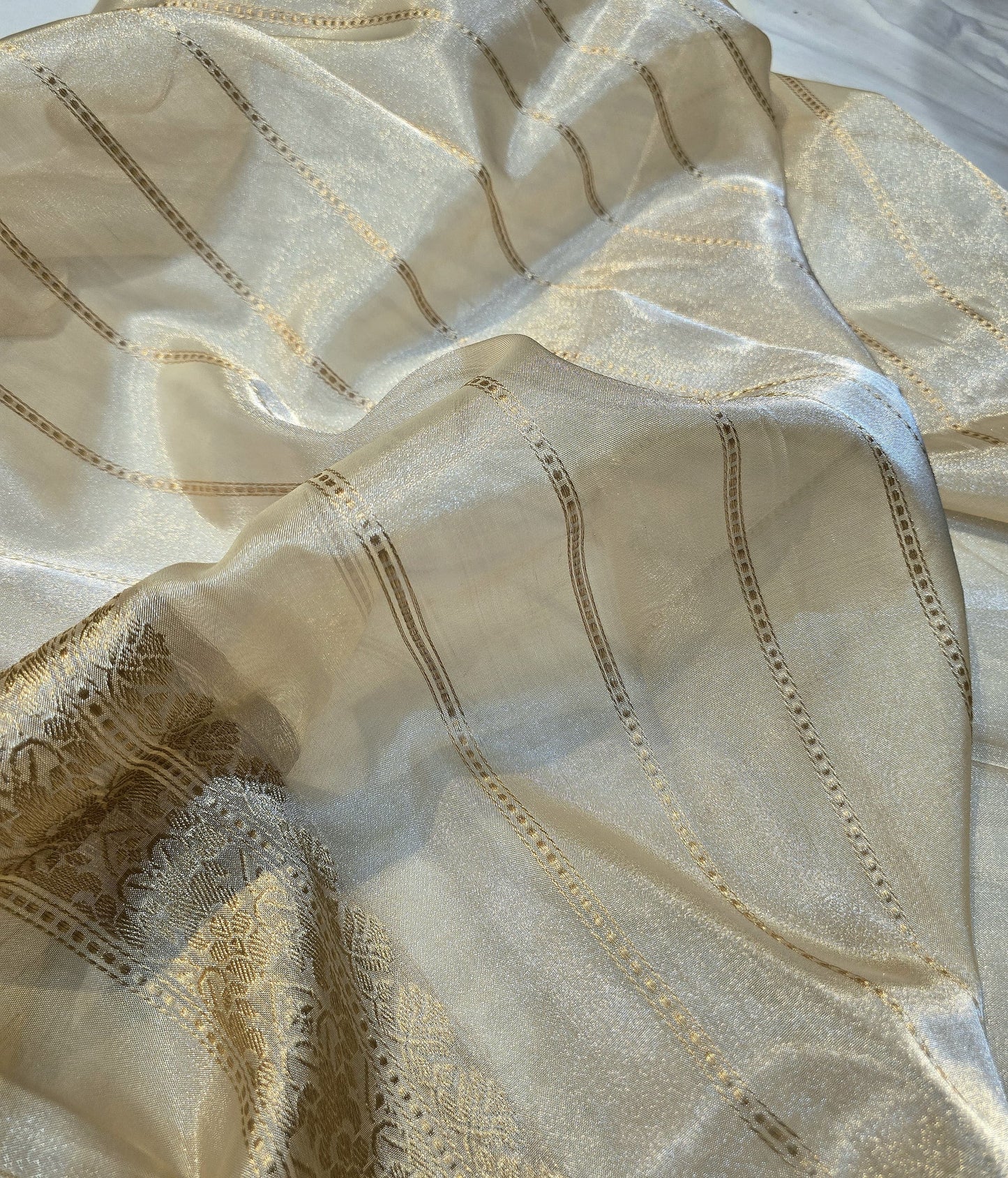 Contemporary iktara saree tissue saree kadwa sarees handwoven sari blouse SaffronFashion