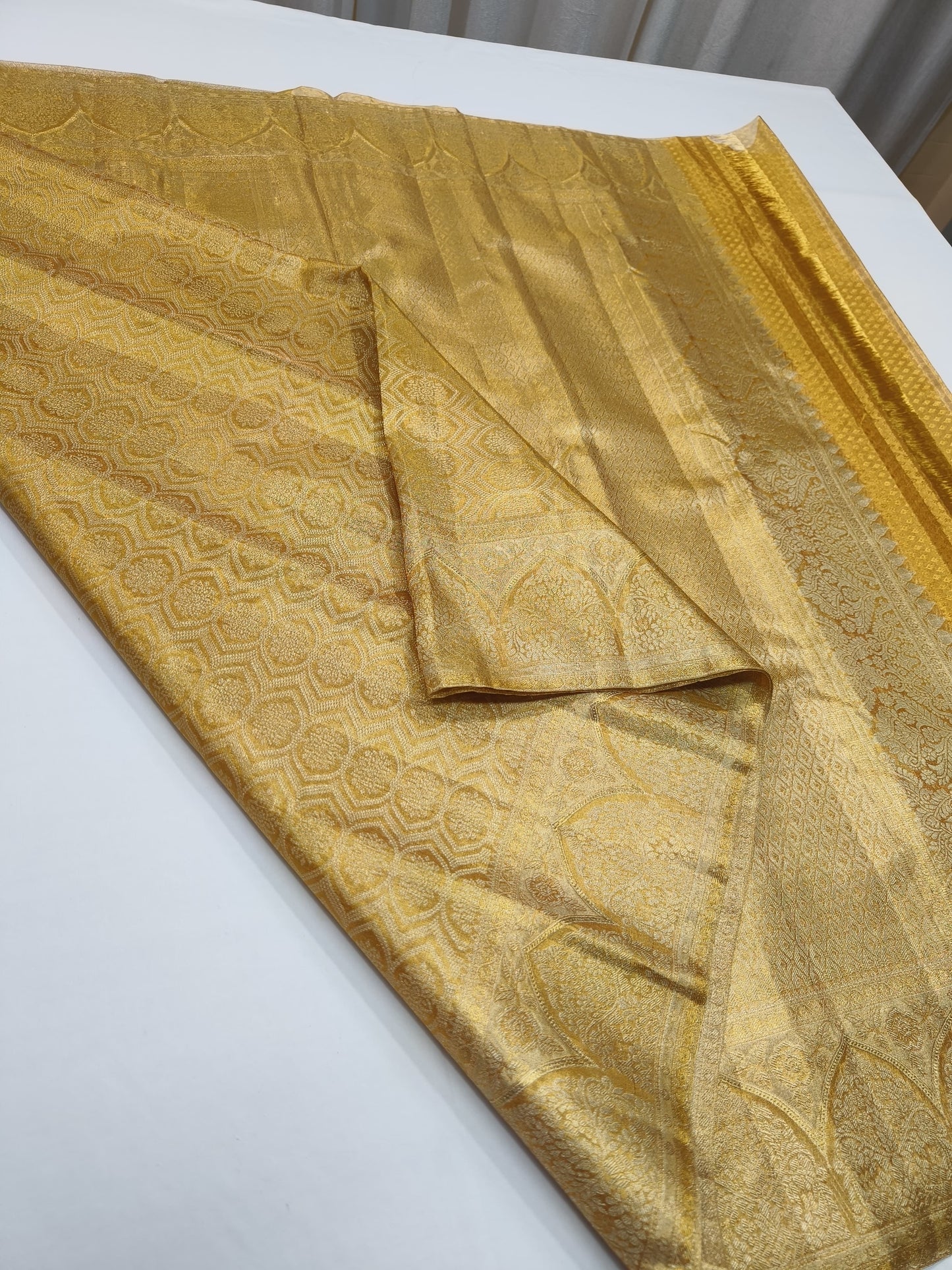 Kanjeevaram tissue golden saree/South Indian silk sari - Saffronfashionindia