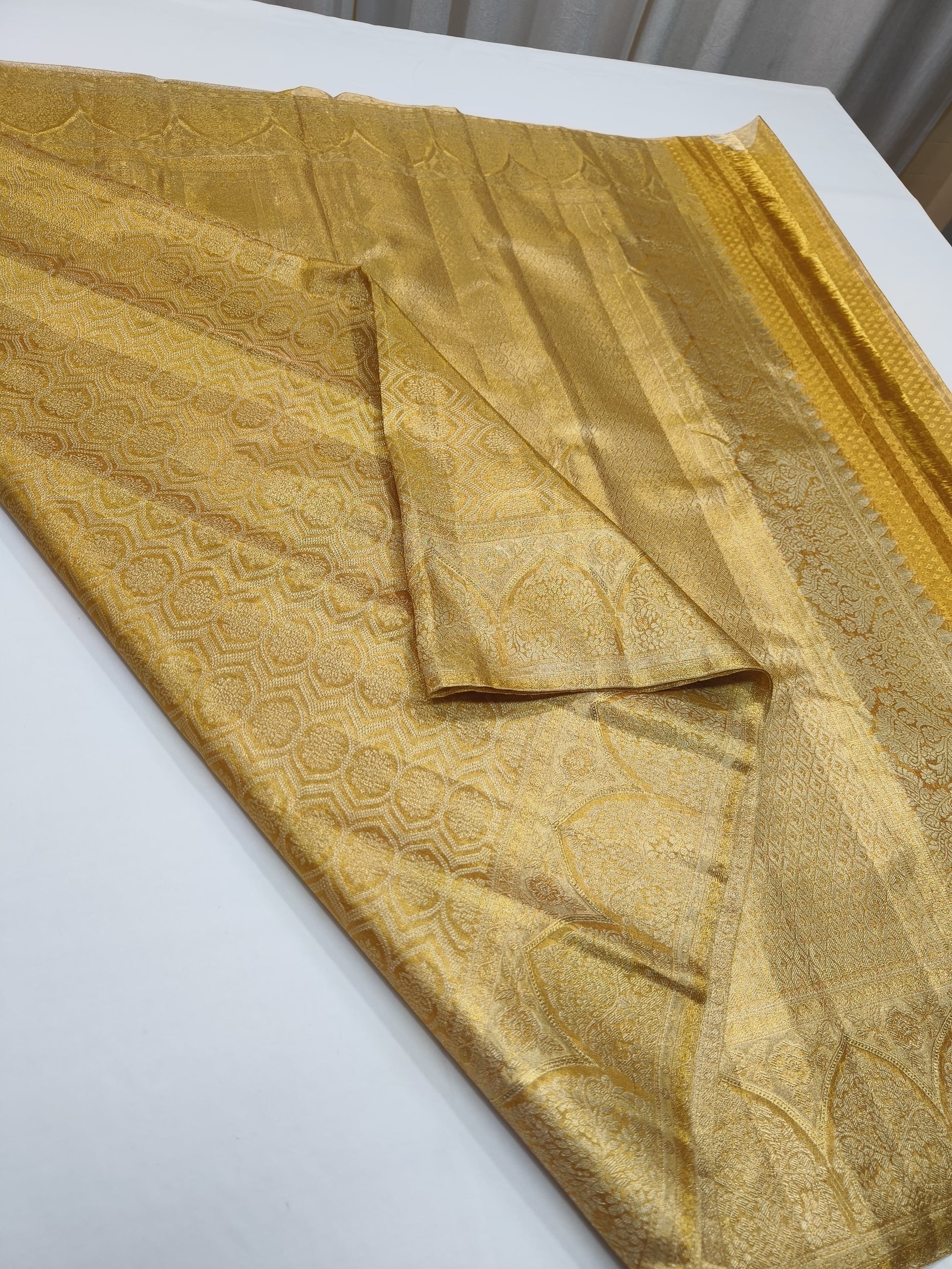 Kanjeevaram tissue golden saree/South Indian silk sari - Saffronfashionindia