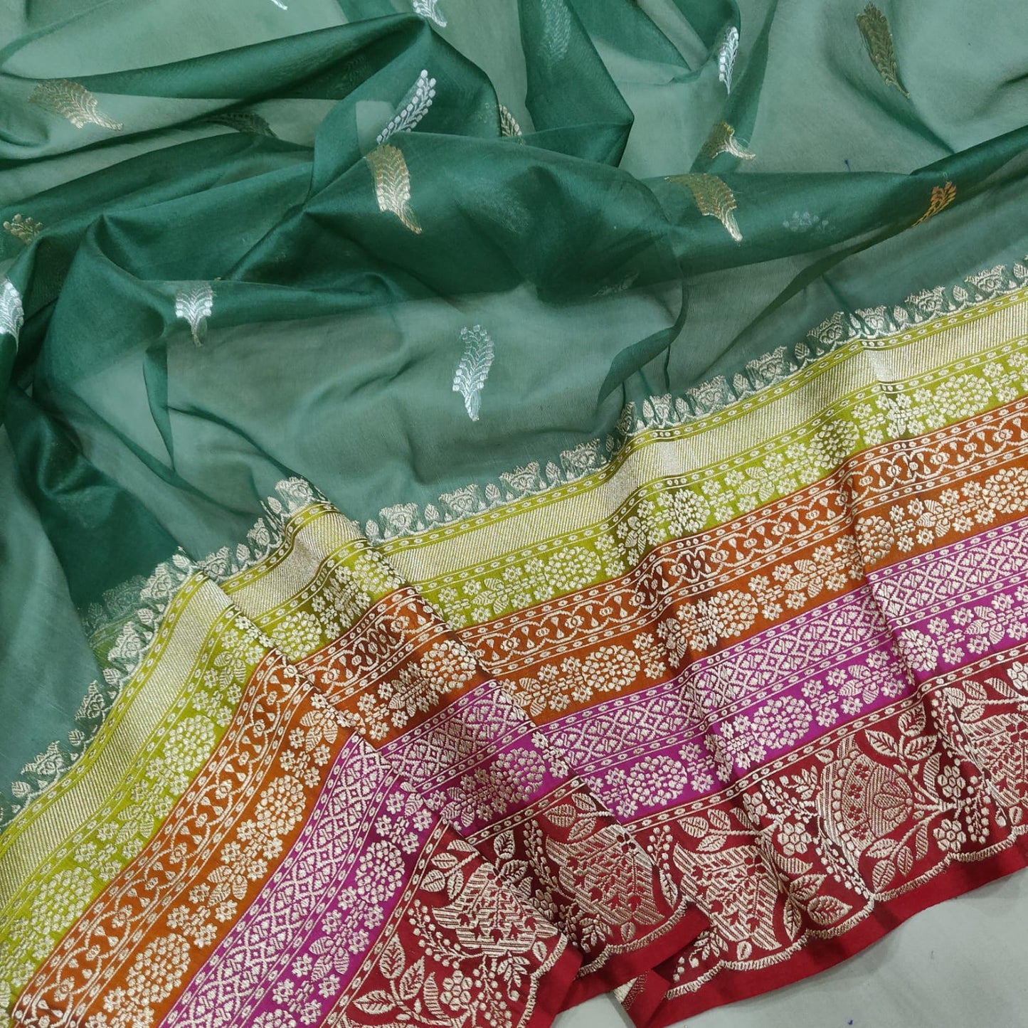 Green Kora handwoven Zari saree Indian sari - Saffronfashionindia