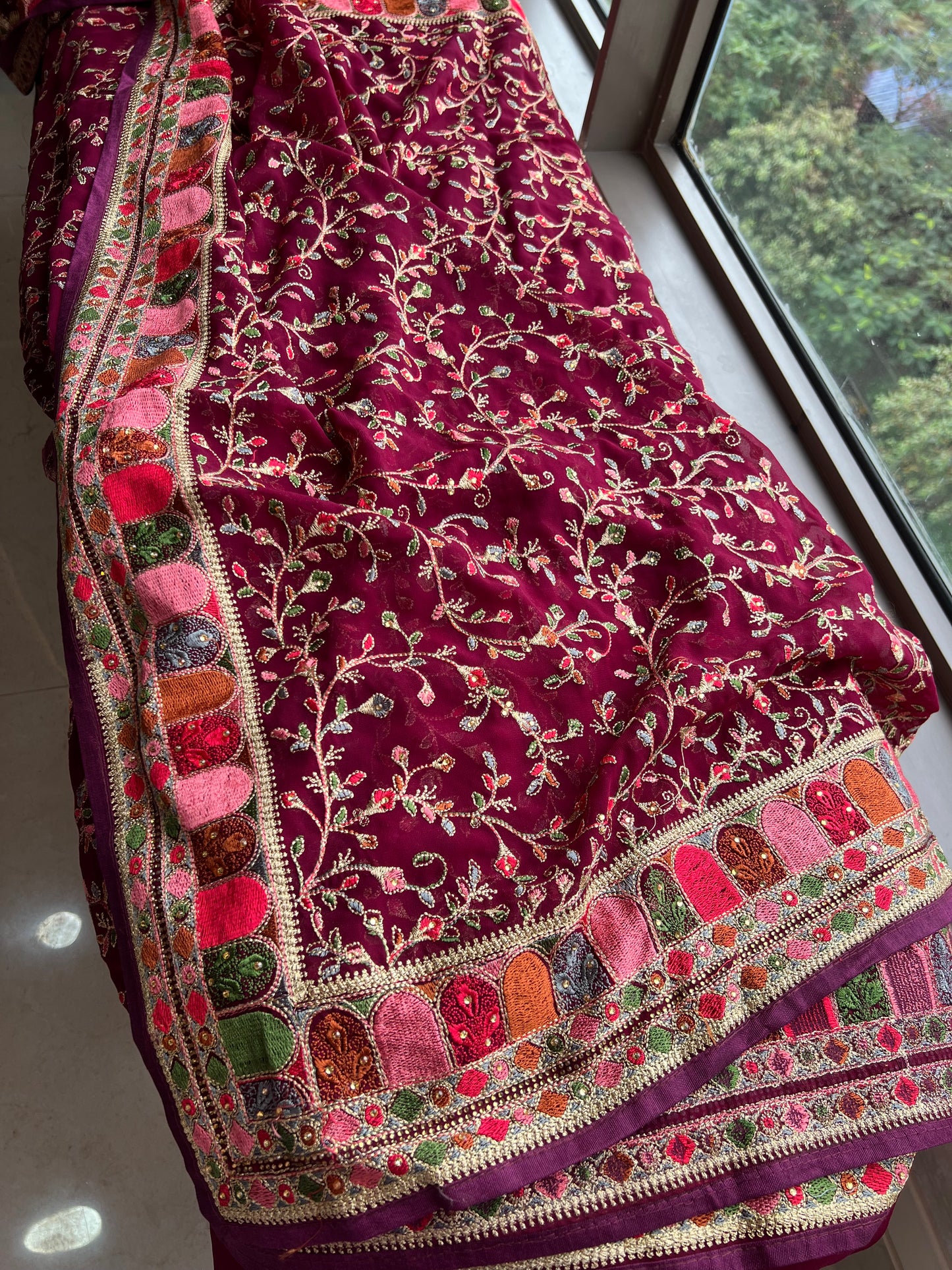 Elegant Georgette saree Indian sari - Saffronfashionindia