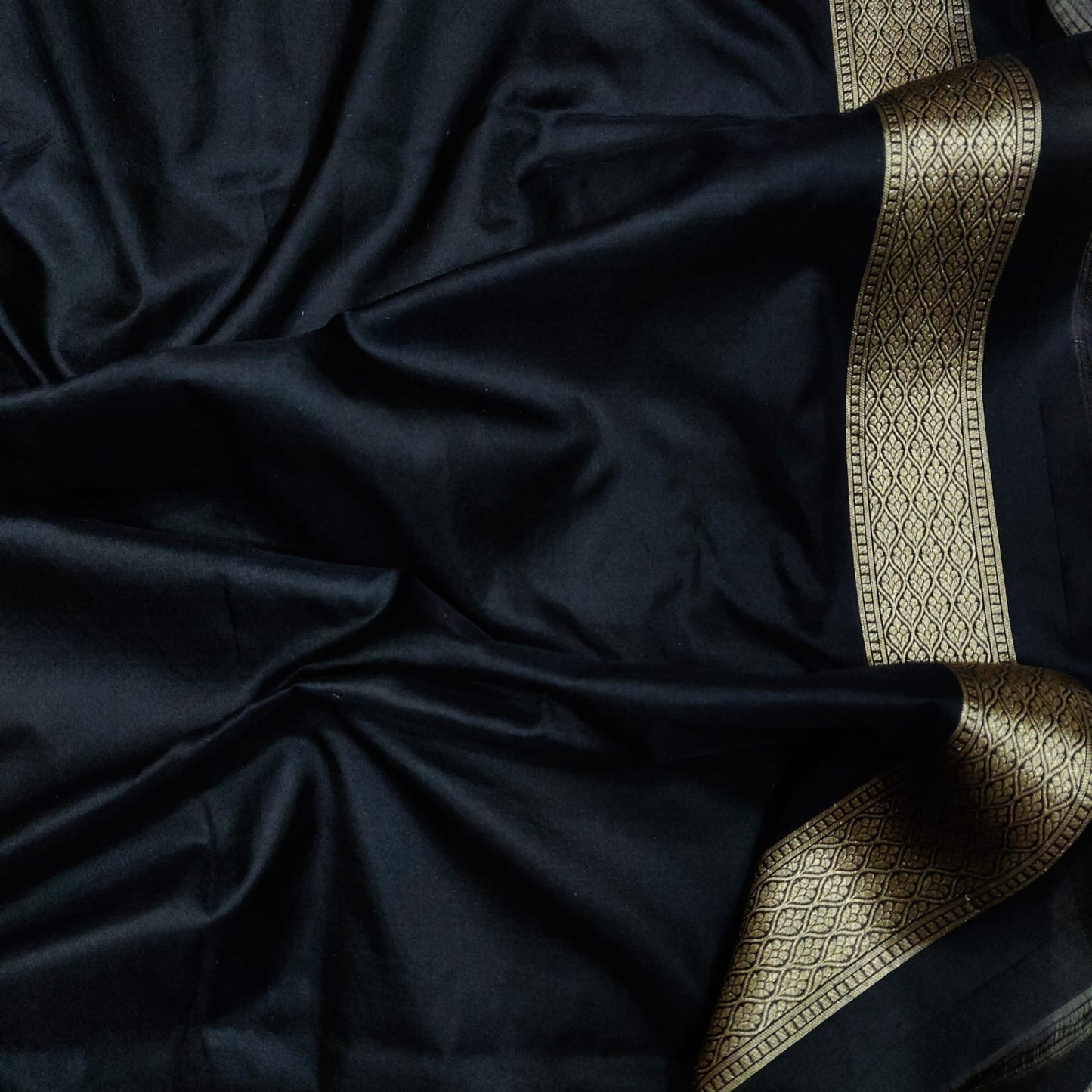 Black Katan silk handwoven saree - Saffronfashionindia
