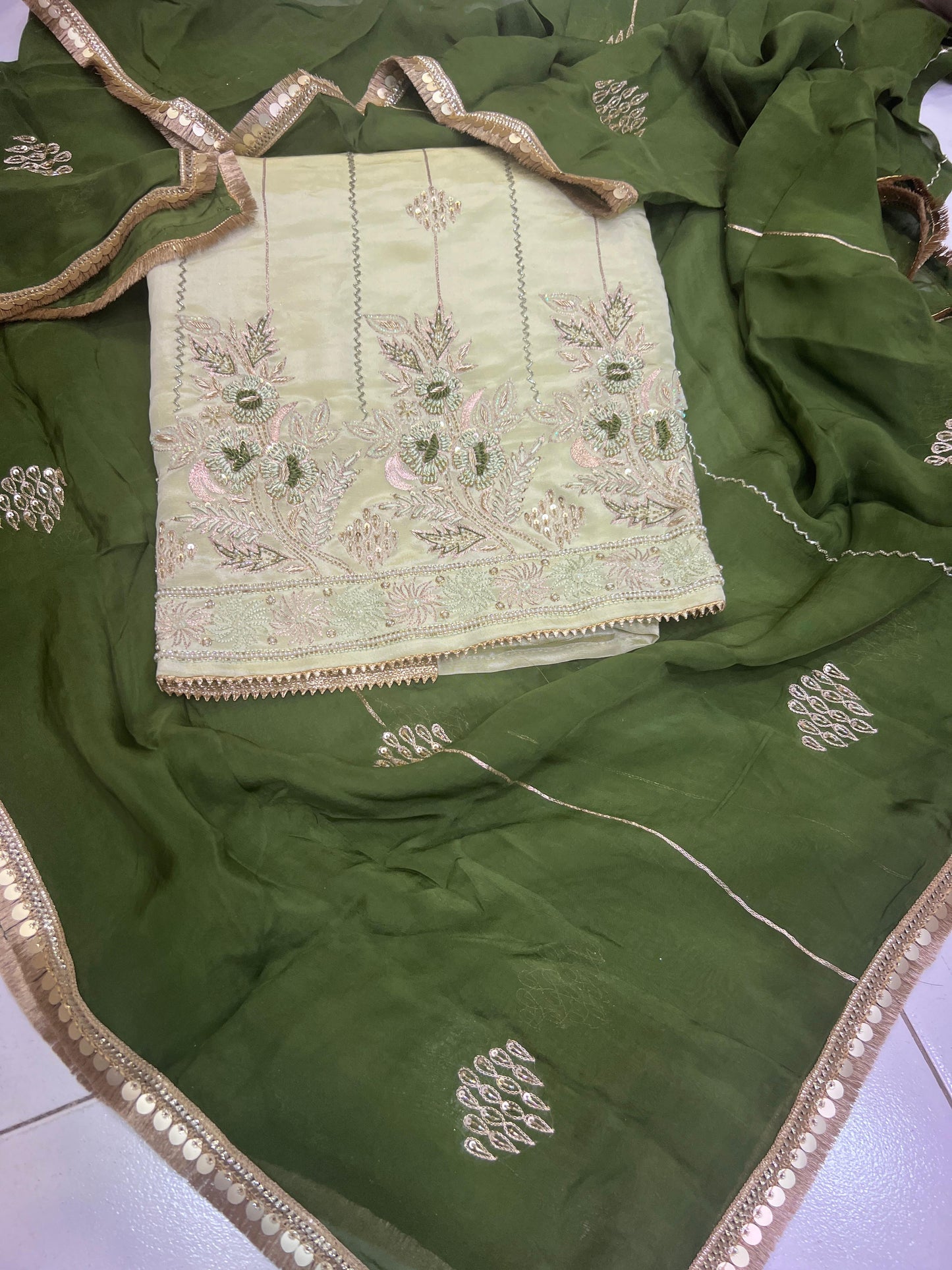 Preeto Summer organza crepe Indian salwar suit - Saffronfashionindia