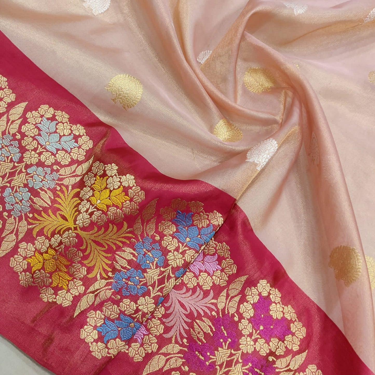 Razi tissue handwoven kadwa saree - Saffronfashionindia