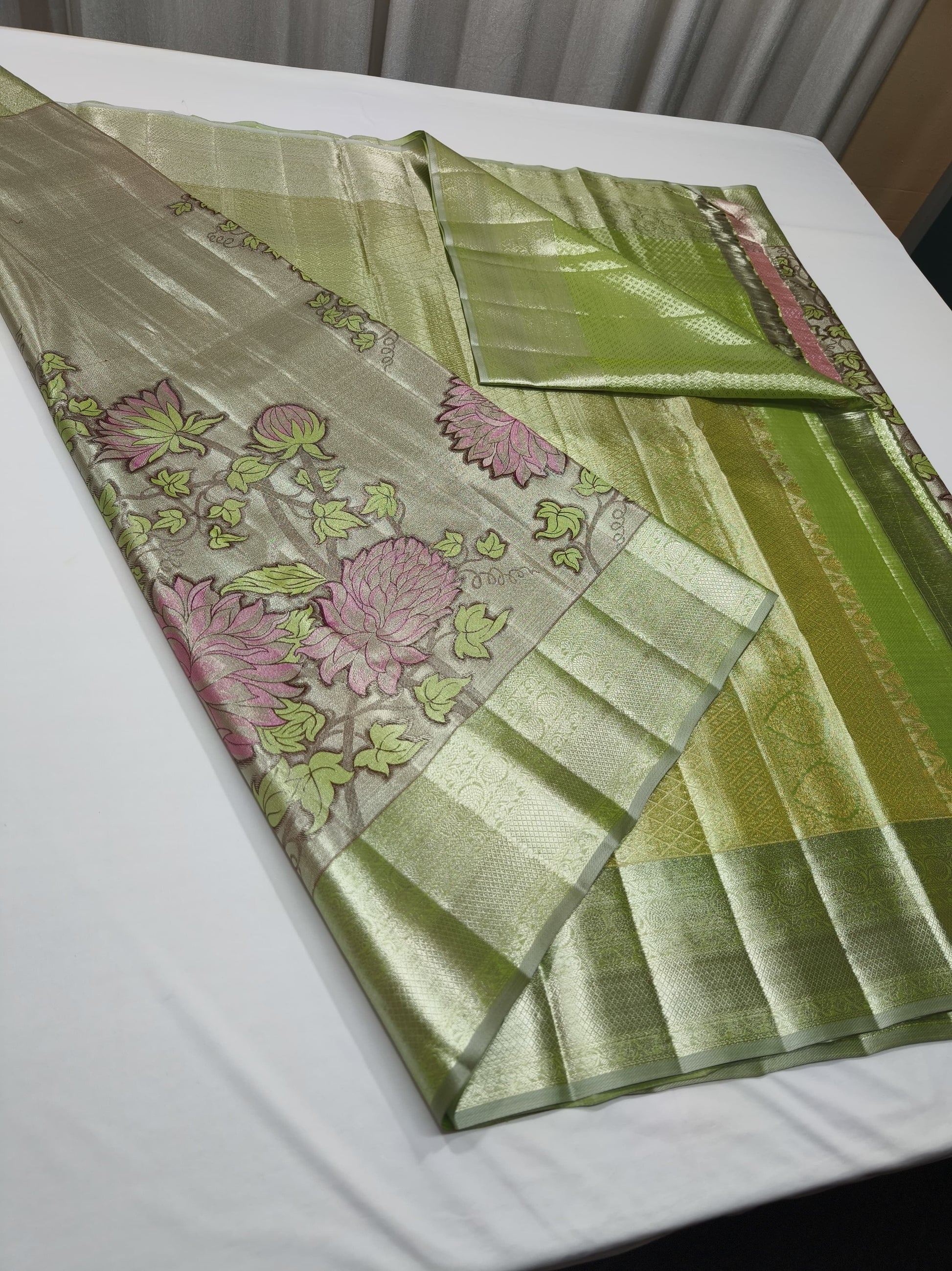 Hafisha Pure Kanjeevaram Silk Saree Indian Traditional Sarees SaffronFashion