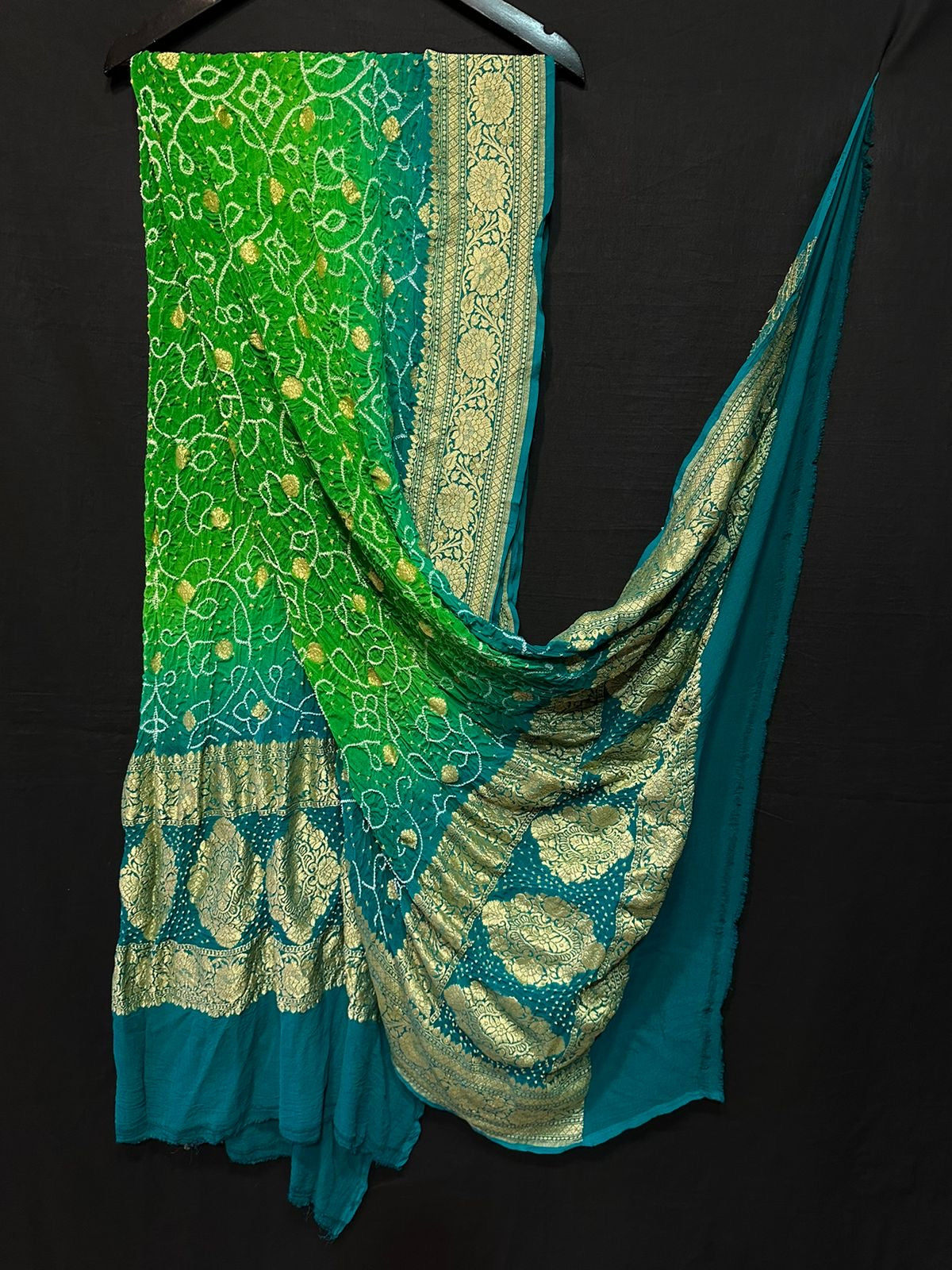 Rai bandhej bandhani dupatta/Exclusive dupatta - Saffronfashionindia