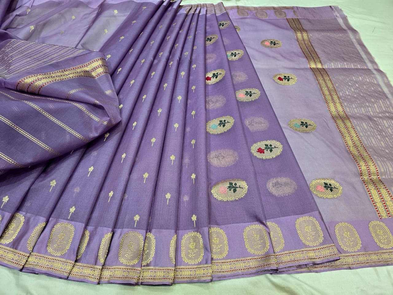 Lavender kadwa kora saree women sarees Indian saree blouse Saffronfashionindia