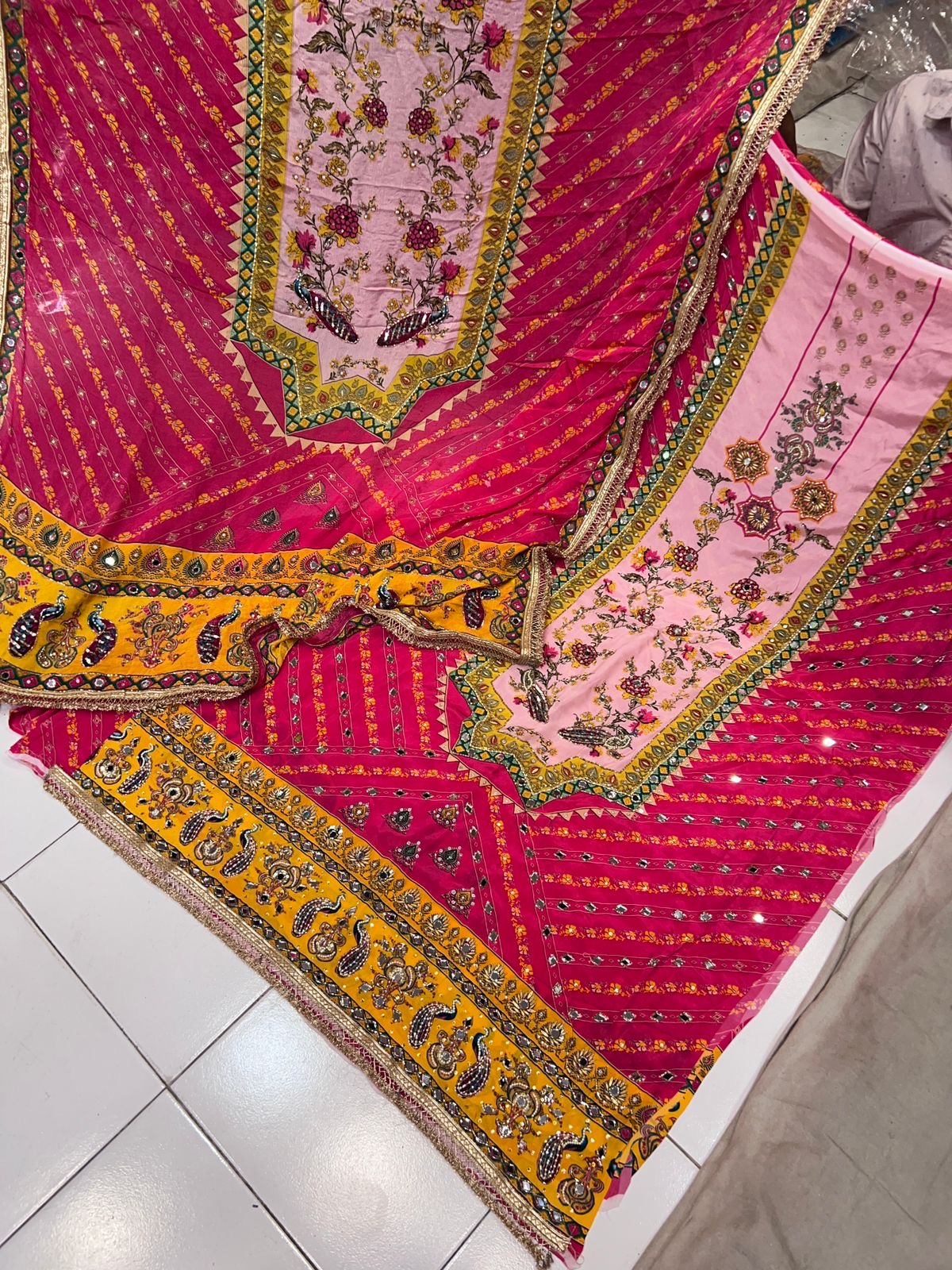 Punjabi crepe Salwar kameez Indian Salwar suit - Saffronfashionindia