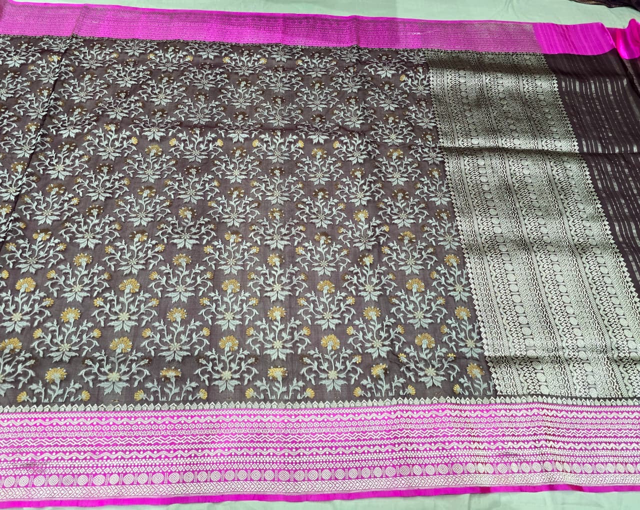 Kora iktara saree nakshi jamdani border saree wedding sari SaffronFashion