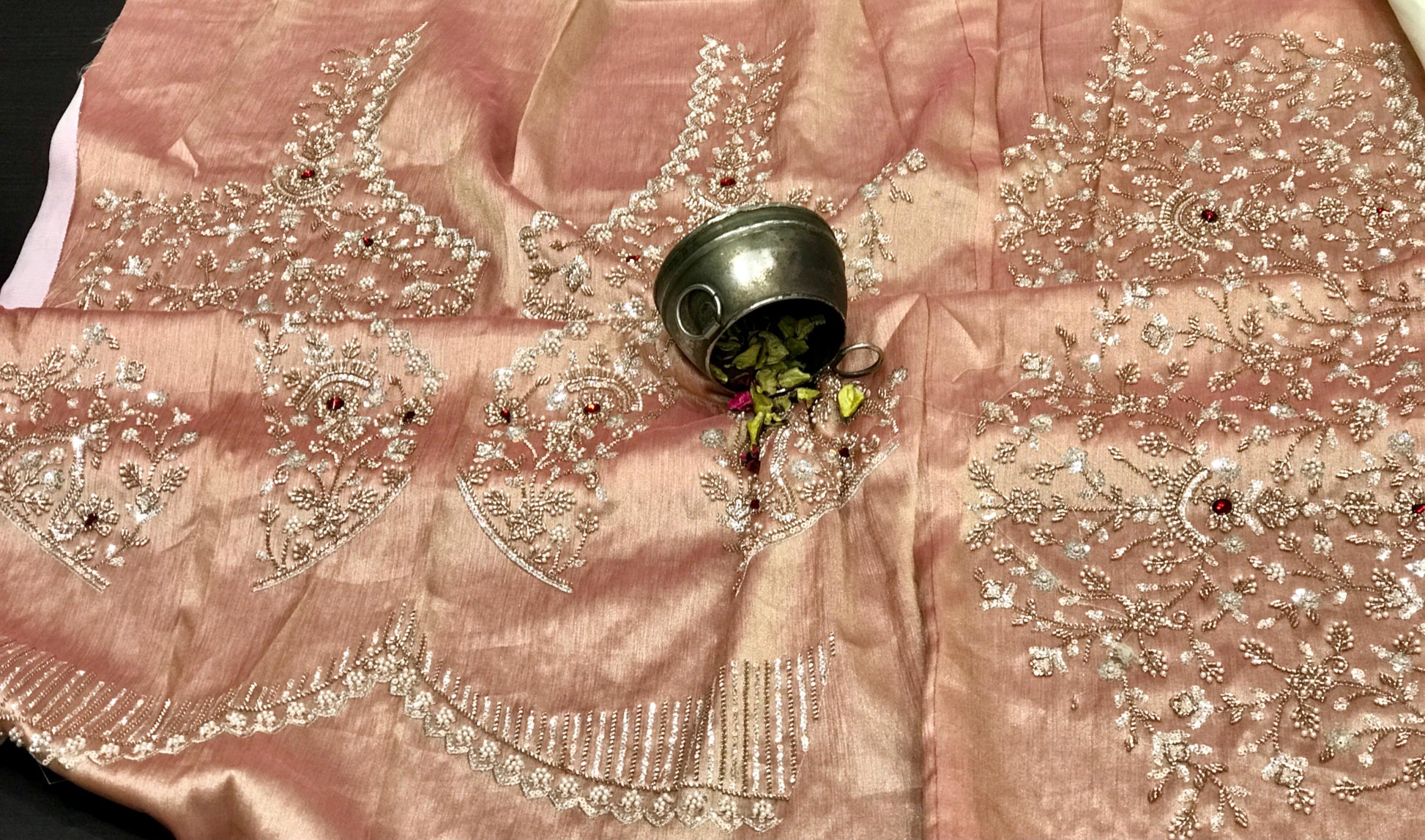 Silk Kanjeevaram saree wedding sari reception saree blouse Saffronfashionindia