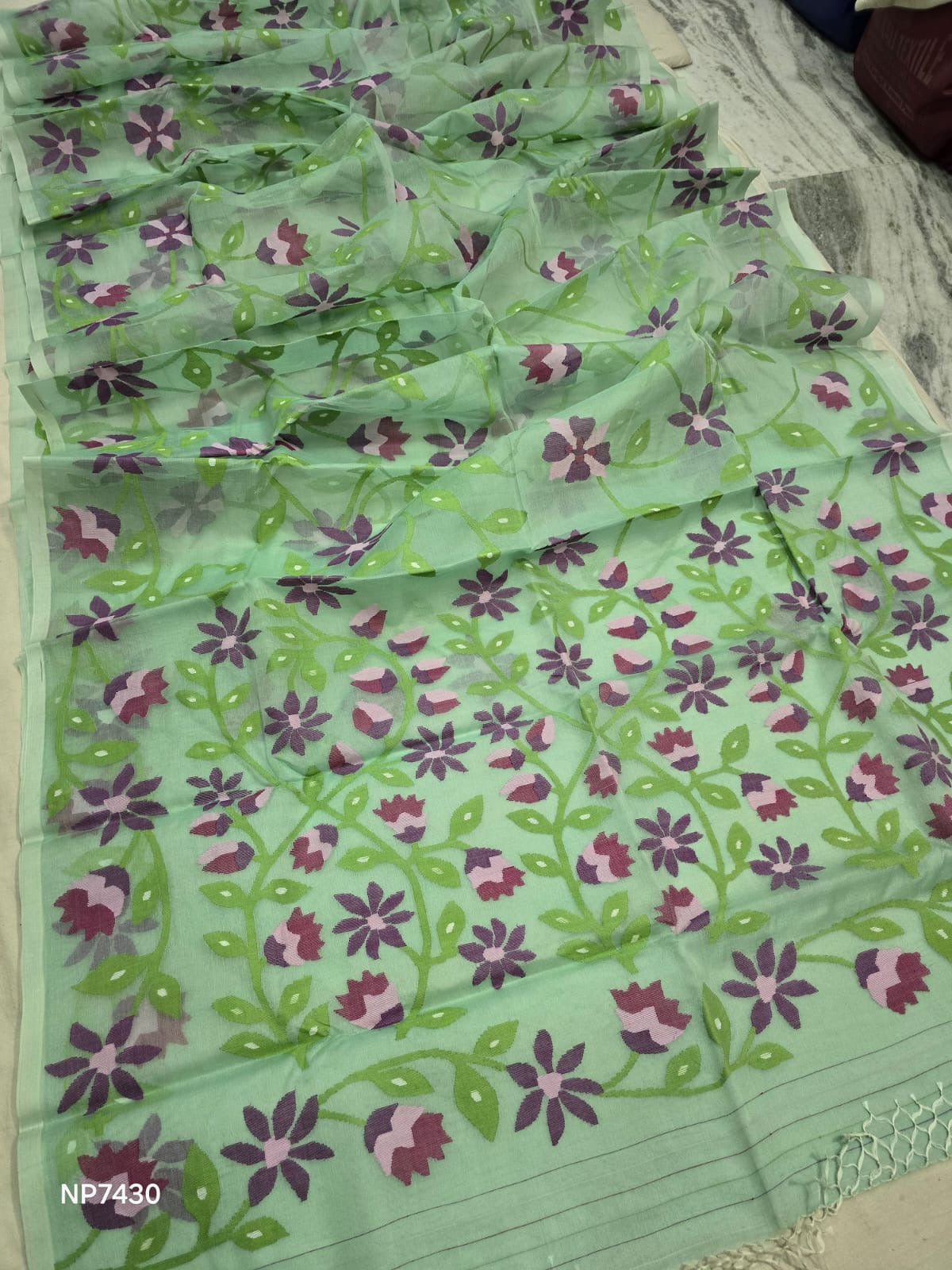 Rivisha Tantuj jamdani Saree traditional saree - Saffronfashionindia