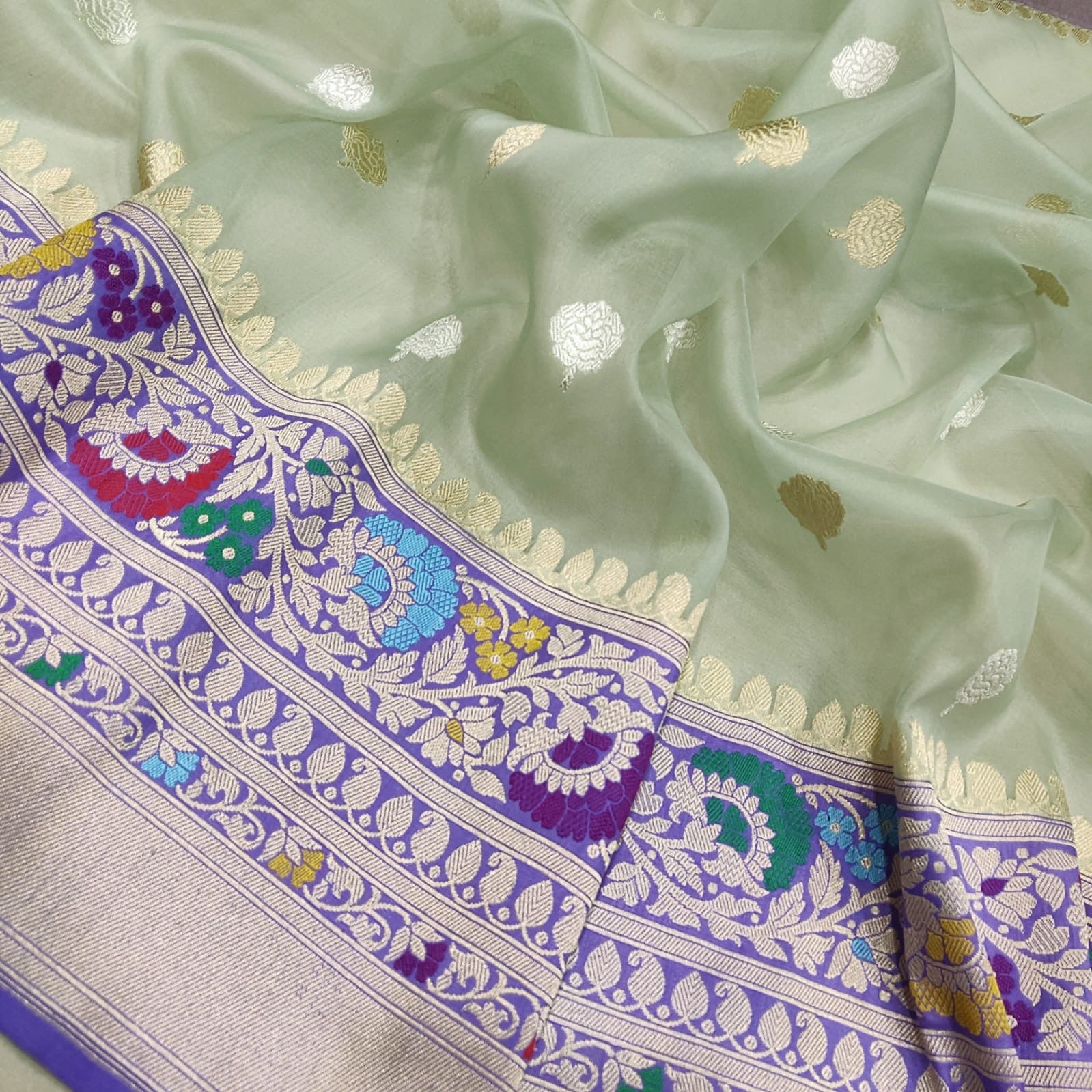 Oniva Kora saree handwoven saree Indian kora kadwa sarees - Saffronfashionindia