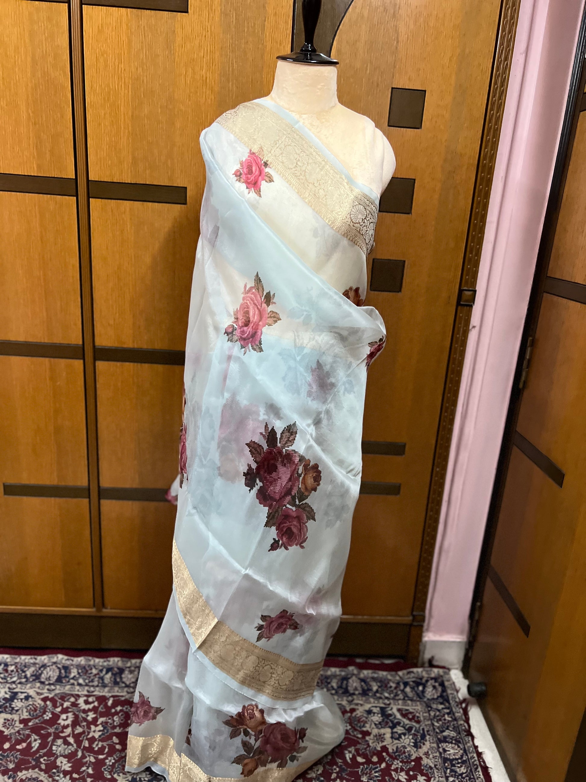 Naisha organza floral saree sexy sari - Saffronfashionindia