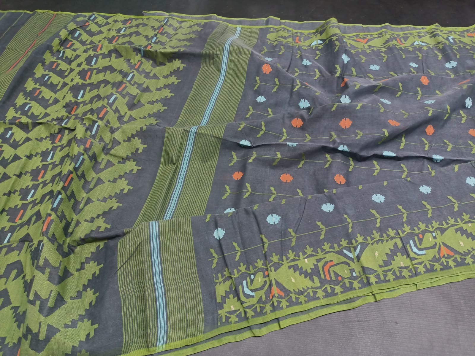 Nuzrat cotton jamdani Indian sarees - Saffronfashionindia