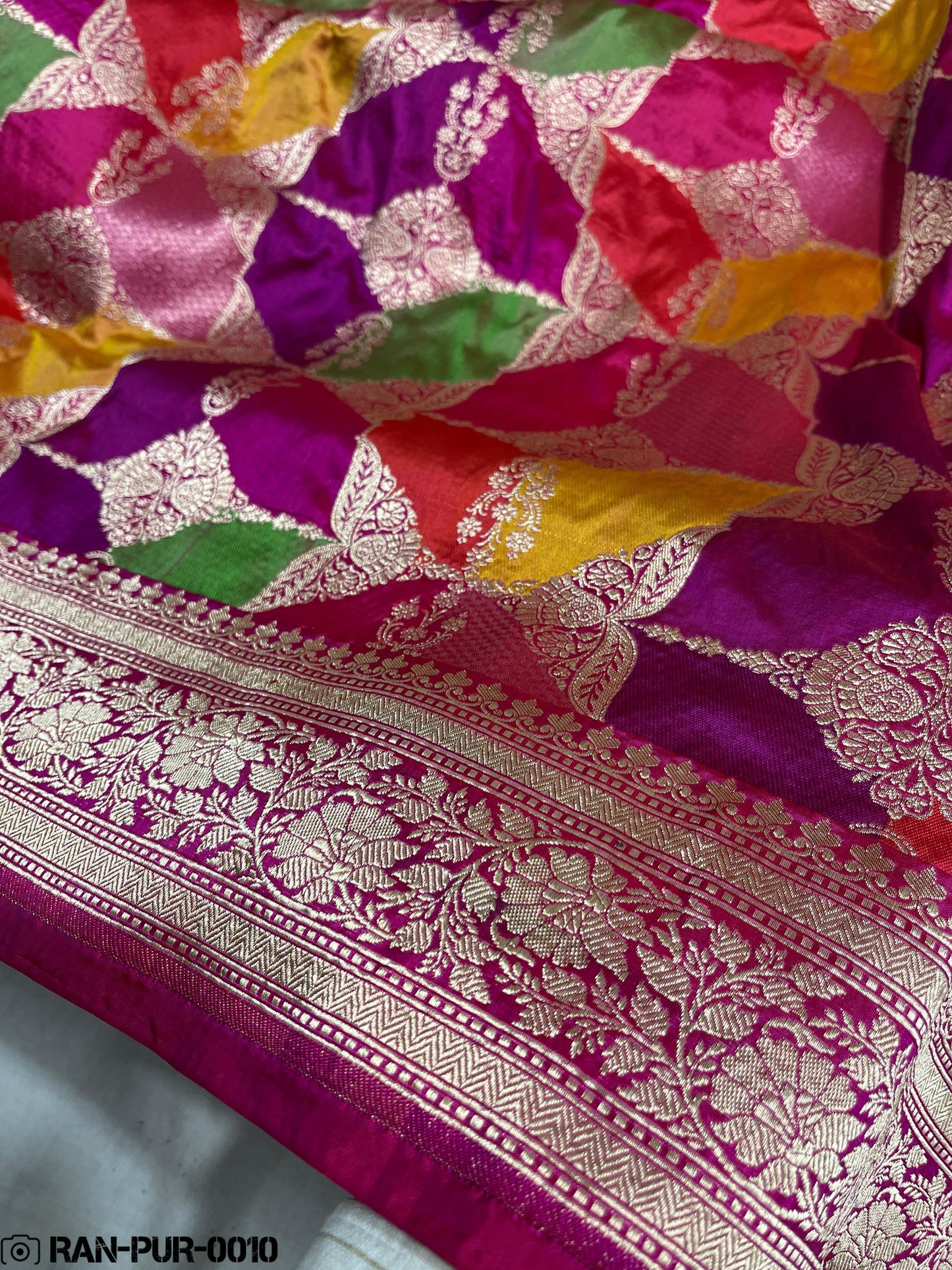 Banarsi Rangkat Saree Indian saree Khaddi silk saree - Saffronfashionindia