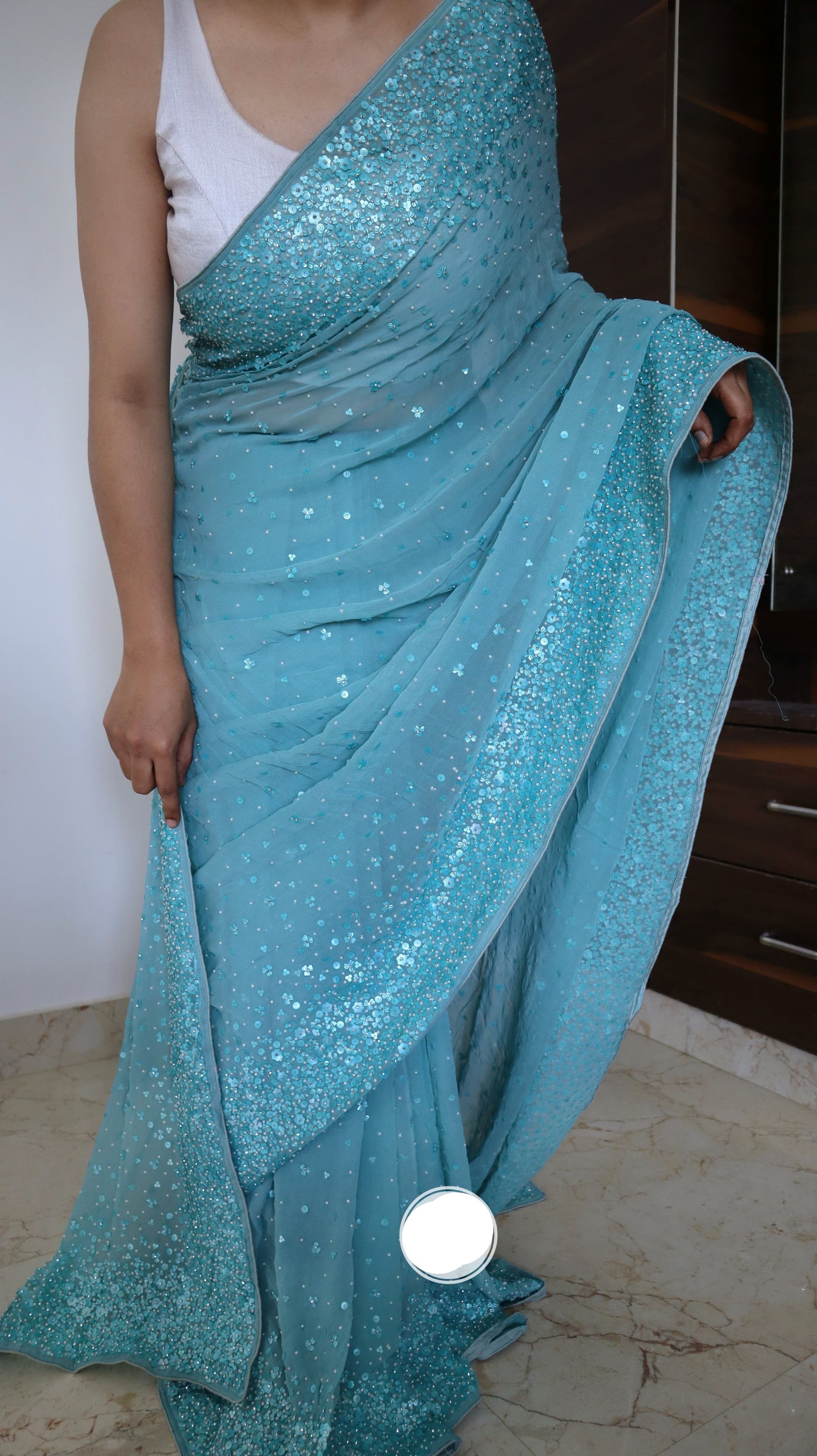 Luxury chiffon Gorgette saree beautiful saree aeros ki inspired saree blouse SaffronFashion