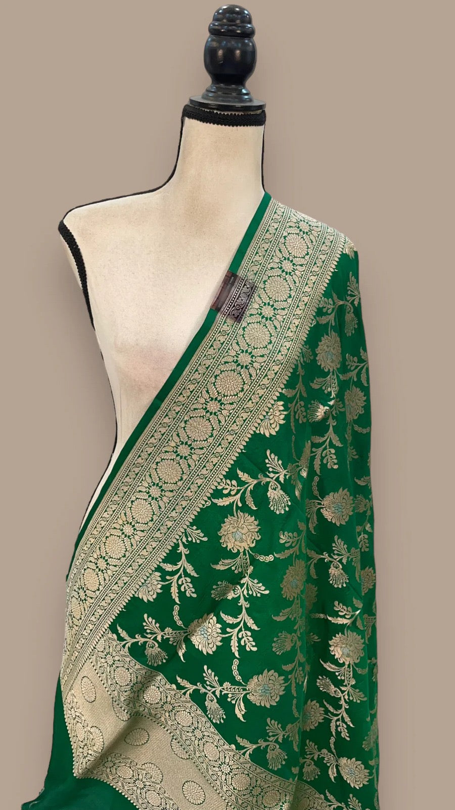 Green Katan Silk Dupatta Handloom Dupatta - Saffronfashionindia
