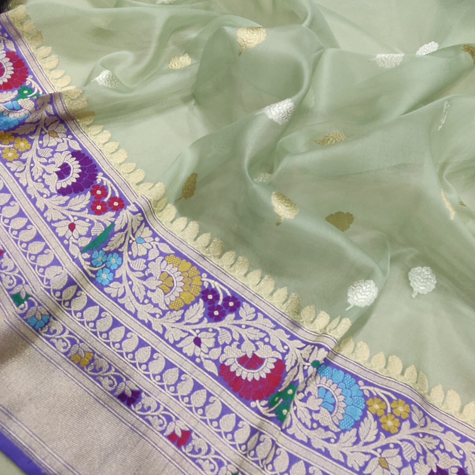 Oniva Kora saree handwoven saree Indian kora kadwa sarees - Saffronfashionindia