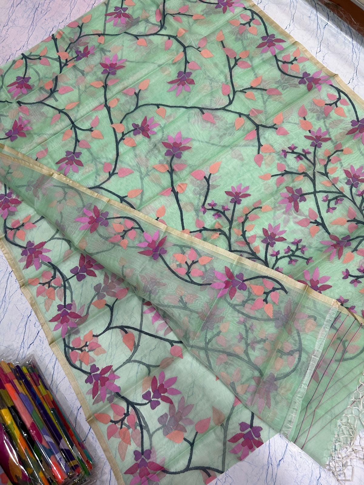 Ramvi Jamdani saree handwoven muslin Tantuj sarees - Saffronfashionindia