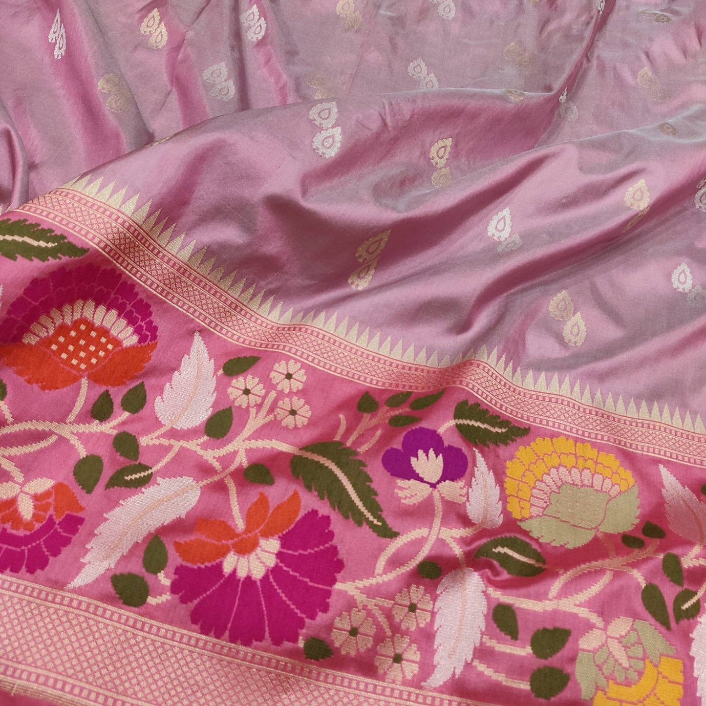 Imika katan silk saree handwoven sarees blouse - Saffronfashionindia