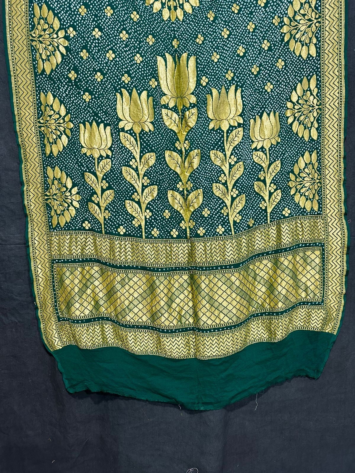 Paisley inspired bandhani banarsi Dupatta Traditional Dupatta - Saffronfashionindia